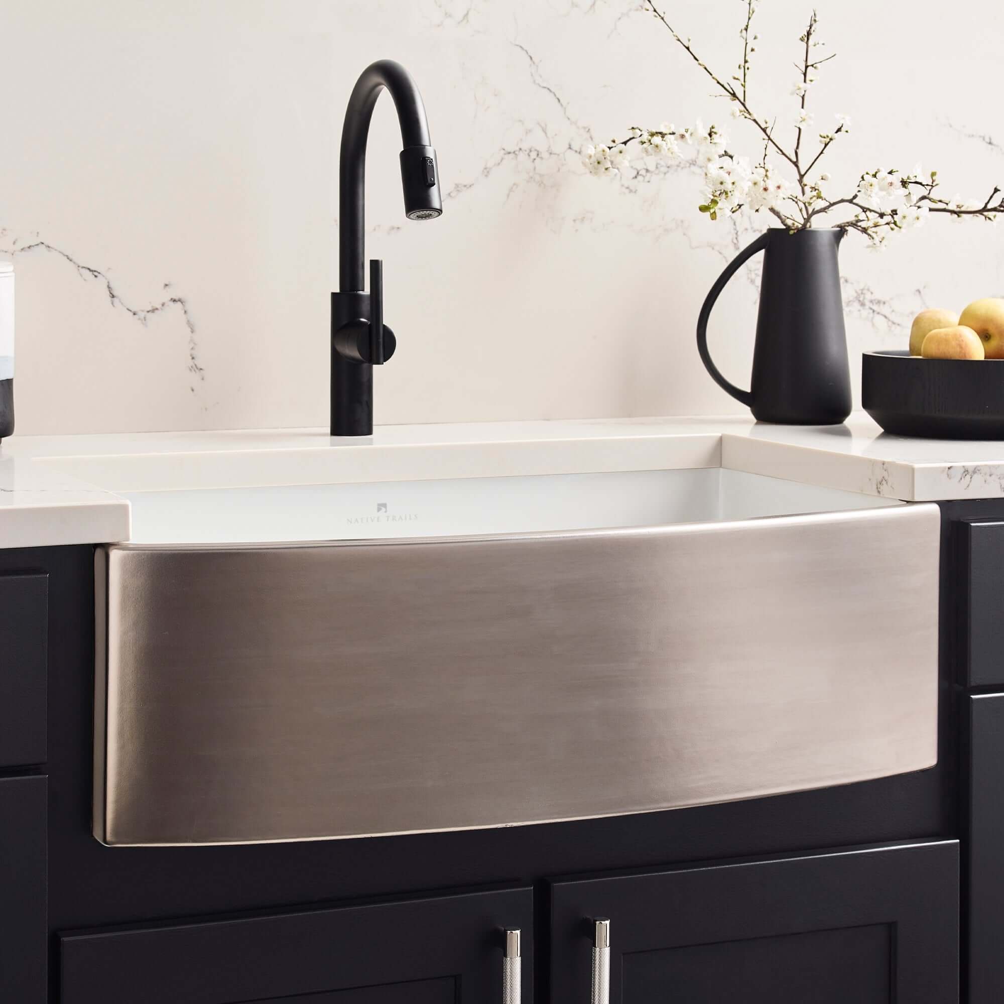 Native Trails Rendezvous 33" Fireclay Farmhouse Sink, Platinum, PMK3320-P
