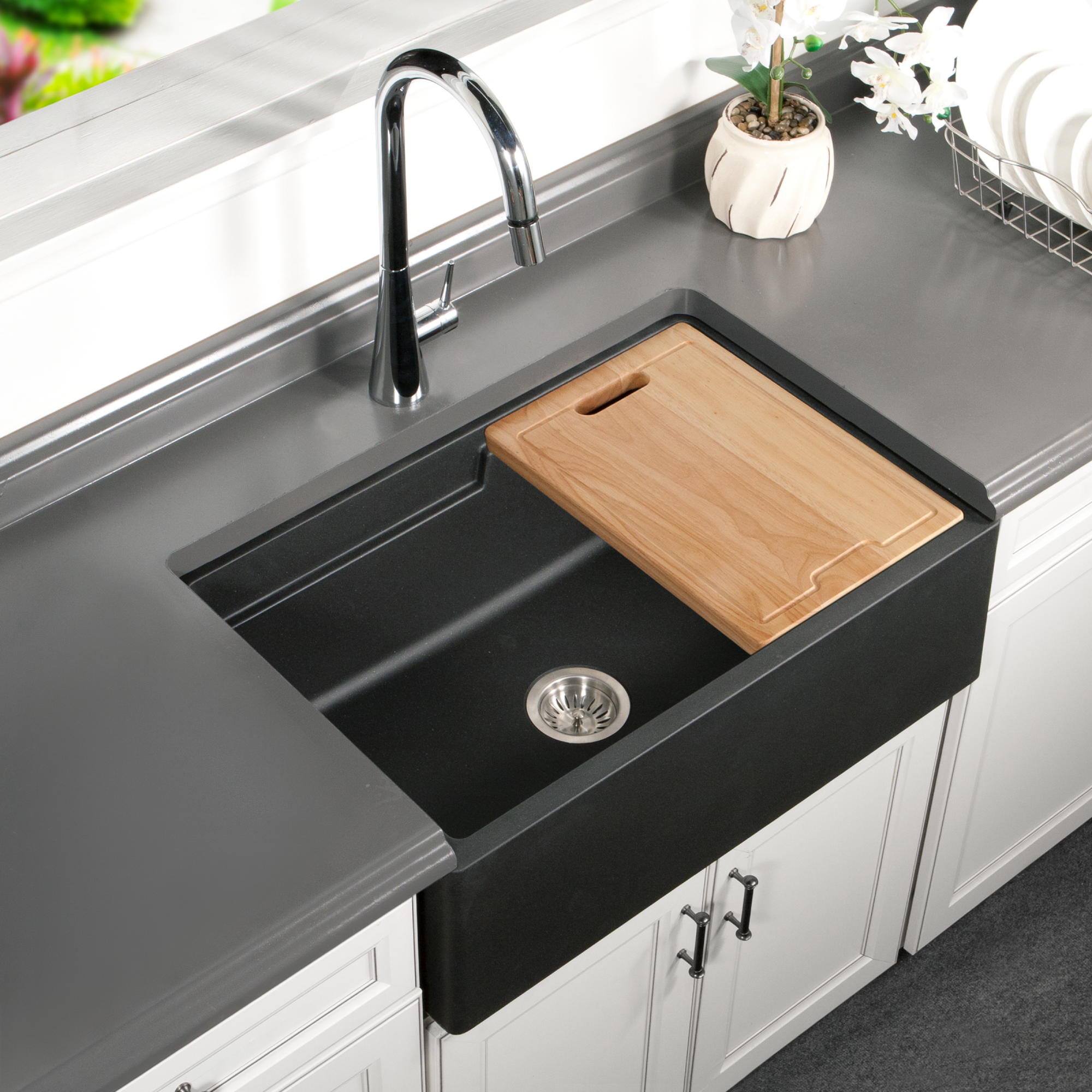 Houzer Soma 1.75 GPM Lever Brass Kitchen Faucet, Pull Down, Matte Black, SOMPD-669-MB