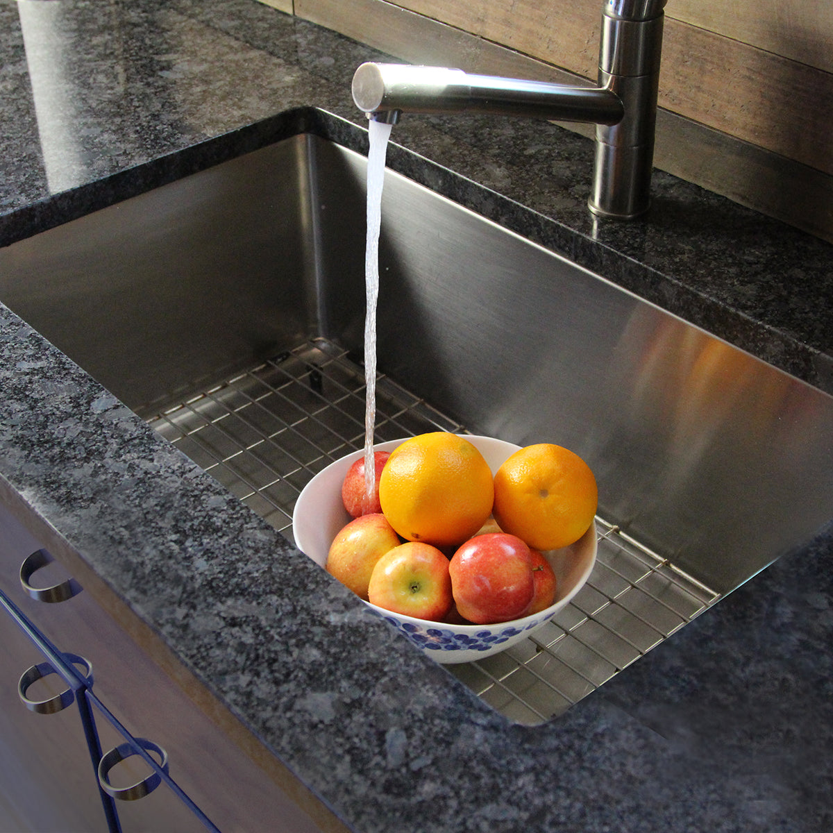 Alternate Image for Nantucket Sinks Pro Series 30" Stainless Steel Kitchen Sink, 16 Gauge, SR3018
