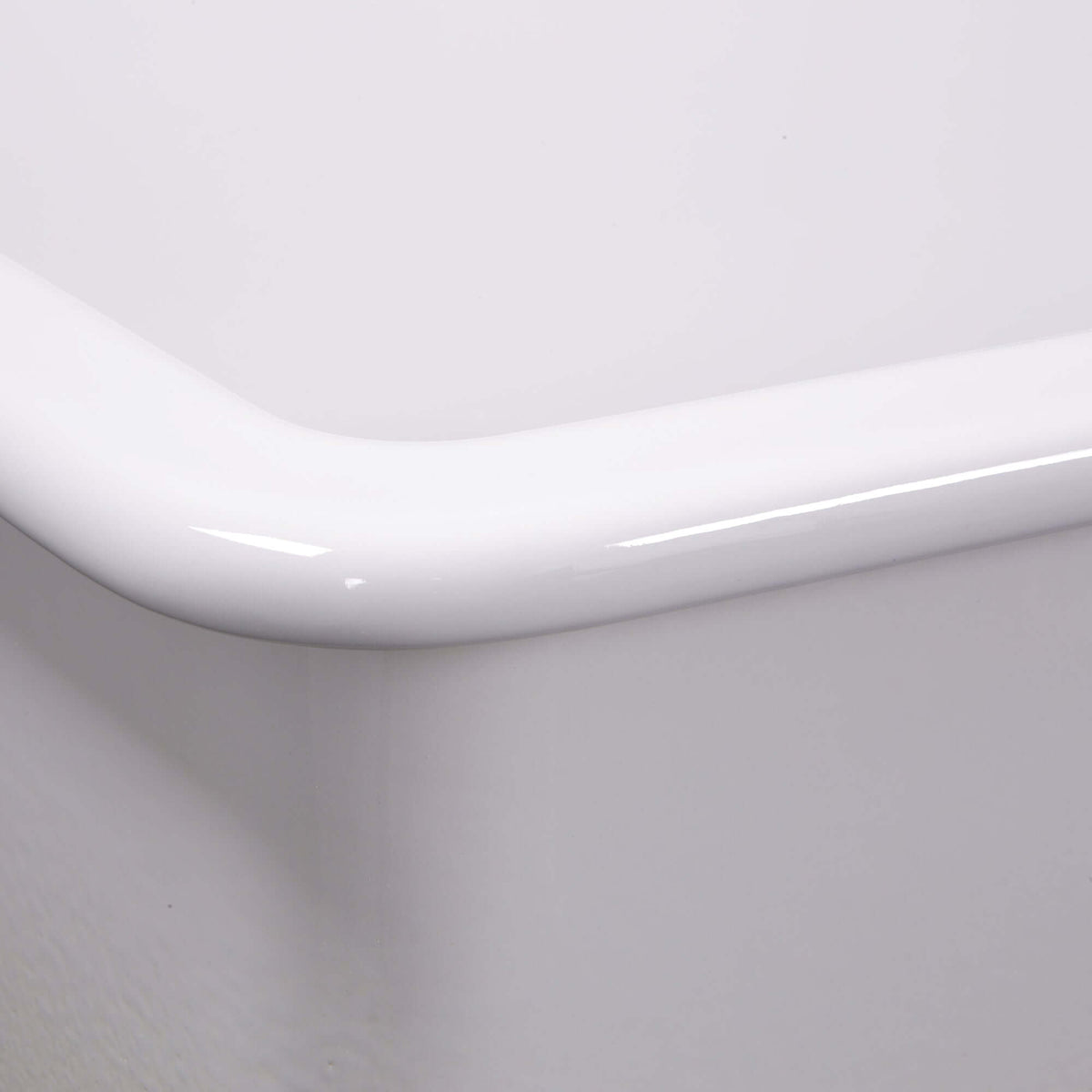 Alternate Image for Nantucket Sinks Cape 32" Fireclay Kitchen Sink, White, Wellfleet-3218W