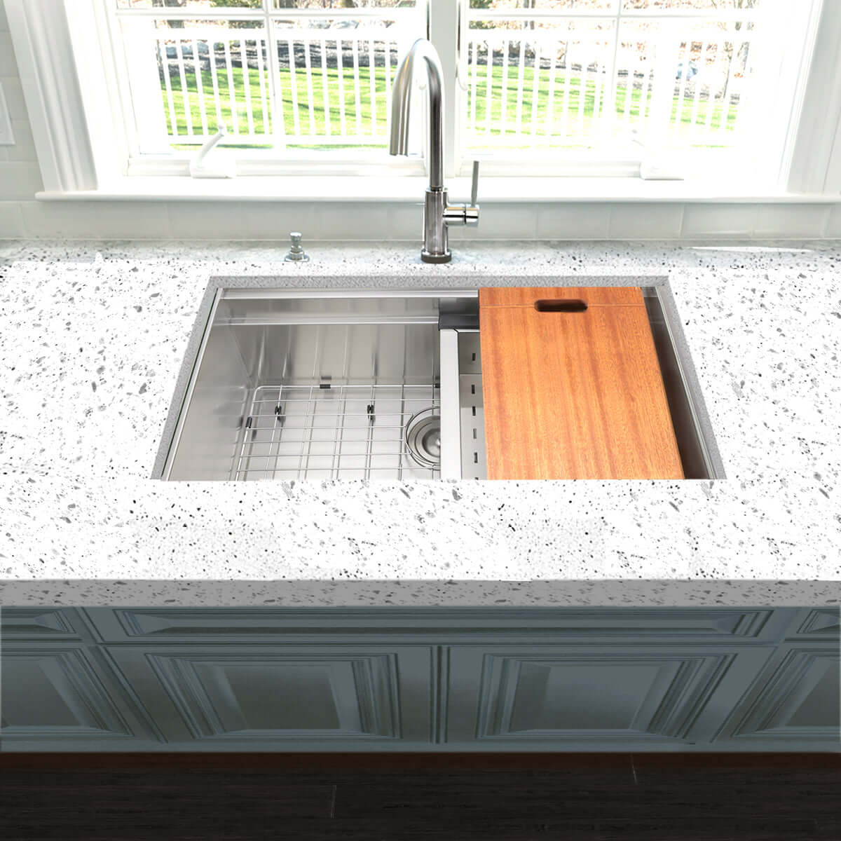 Alternate Image for Nantucket Sinks Pro Series 30" Undermount 304 Stainless Steel Workstation Kitchen Sink with Accessories, ZR-PS-3018-16