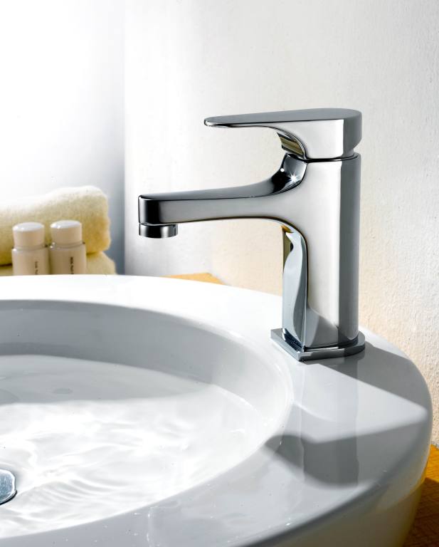 Alternate Image for Dawn 6" 1.2 GPM Bathroom Faucet, Chrome, AB52 1662C