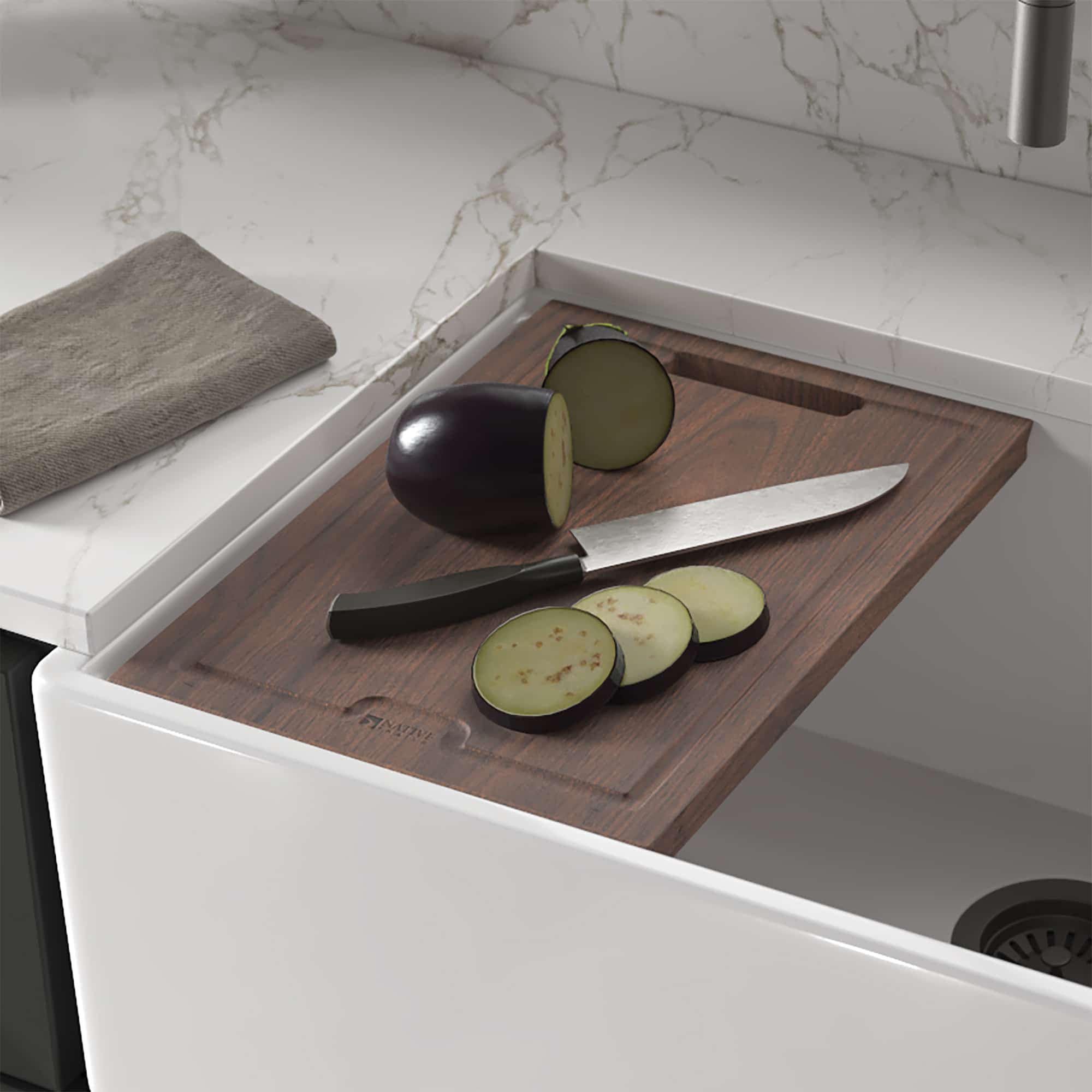 Native Trails Concierge Walnut Cutting Board, GCB1612-W Product Image