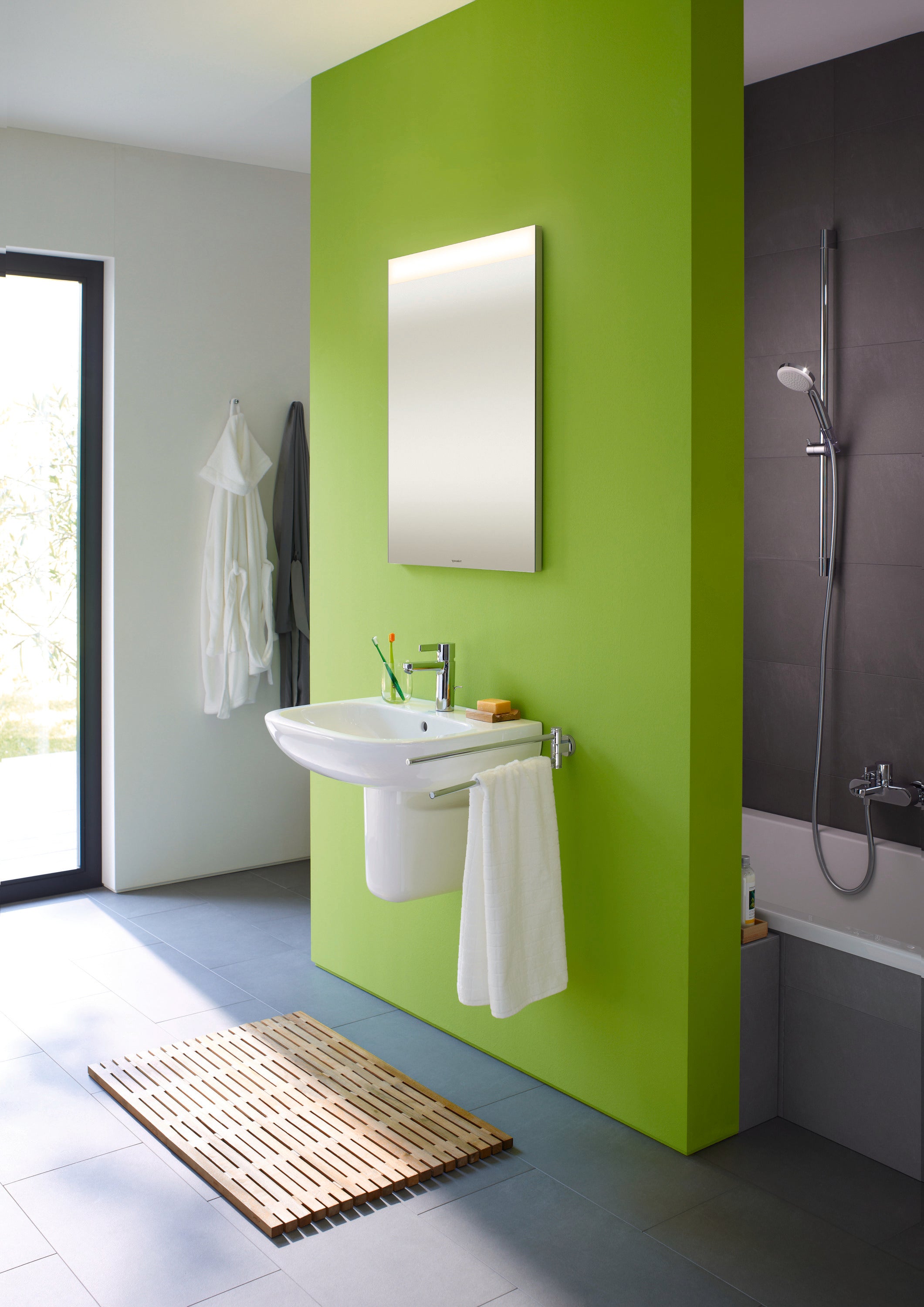 D-Code 23 5/8" Rectangular Wall Mounted Sink in White with Single Faucet Hole and with Overflow