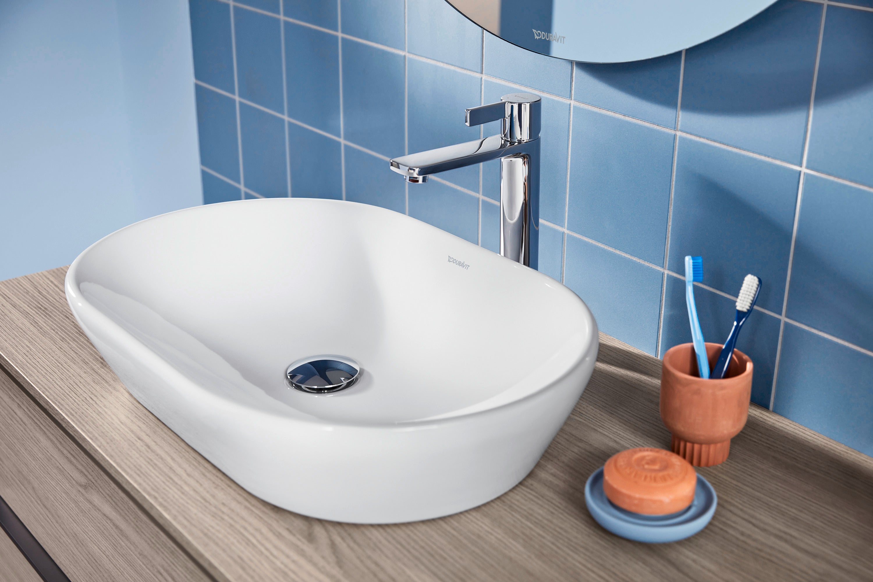 D-Neo 23 5/8" Oval Vessel Sink in White