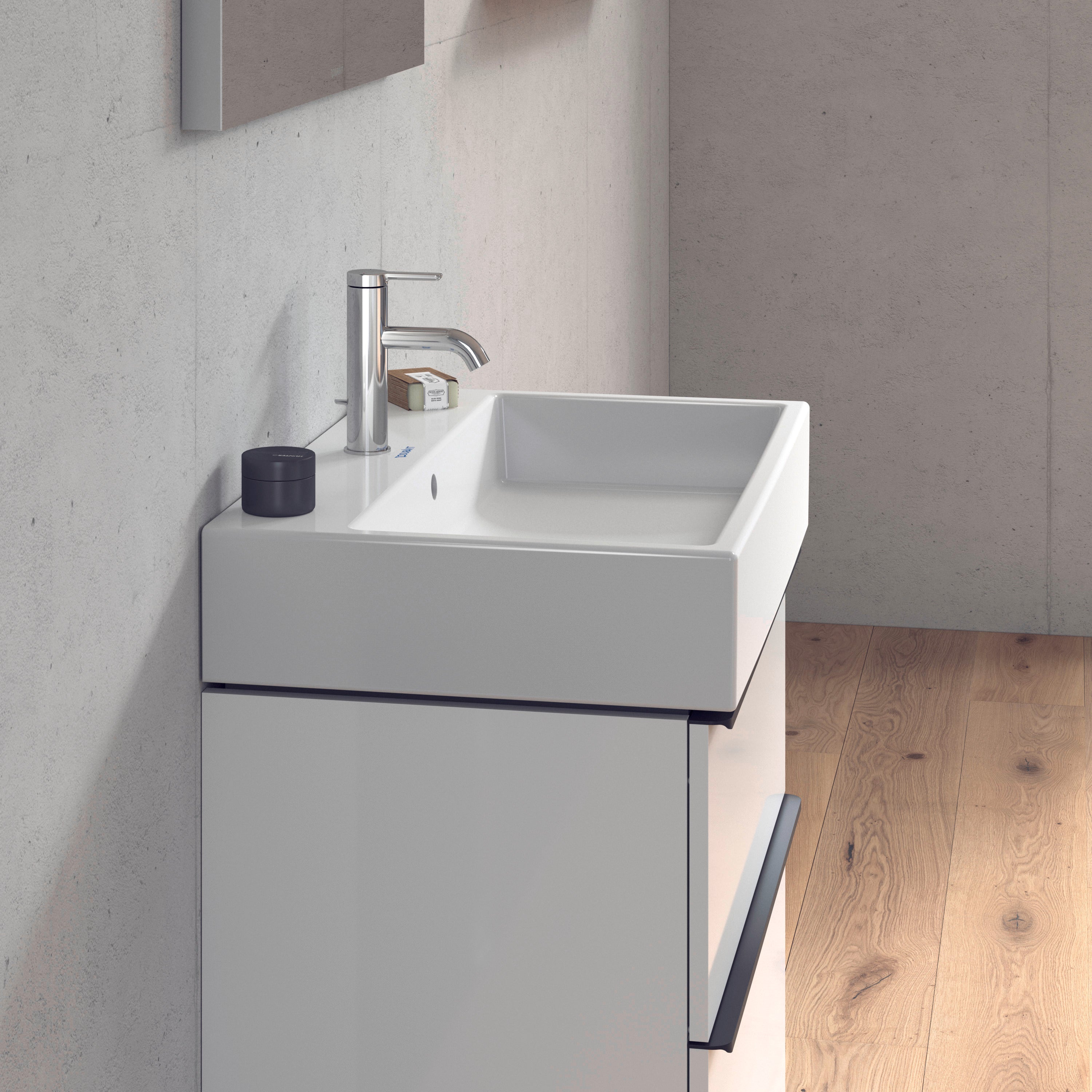 Vero 27 1/2" Rectangular Wall Mounted Sink in White with Single Faucet Hole and with Overflow