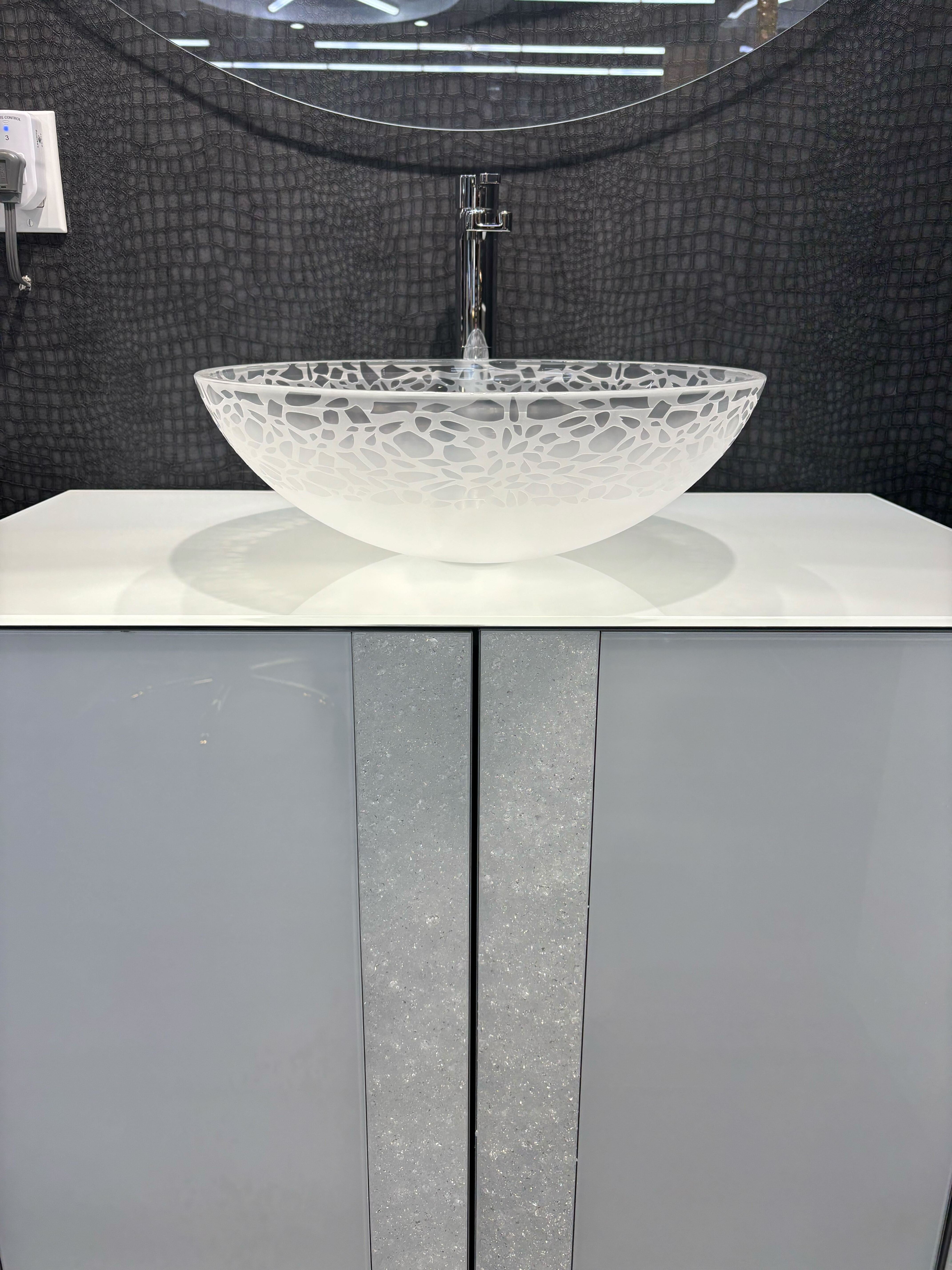 MaestroBath 17" Camelia Luxury Crystal ADA Oval Bathroom Sink, Matte, Glass, Matt White, ATE-CAM-WHM