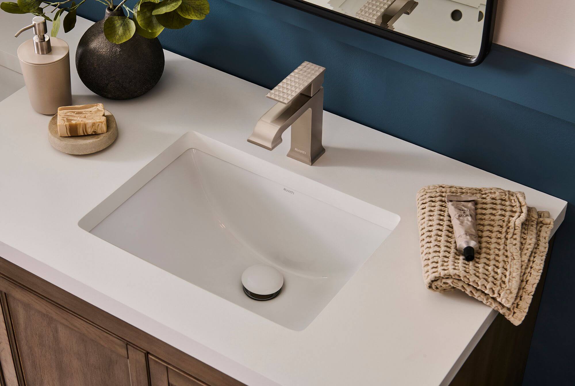 Ruvati Decora Bathroom Faucet, Brushed Nickel, Single Lever, RVF5132BN Product Image