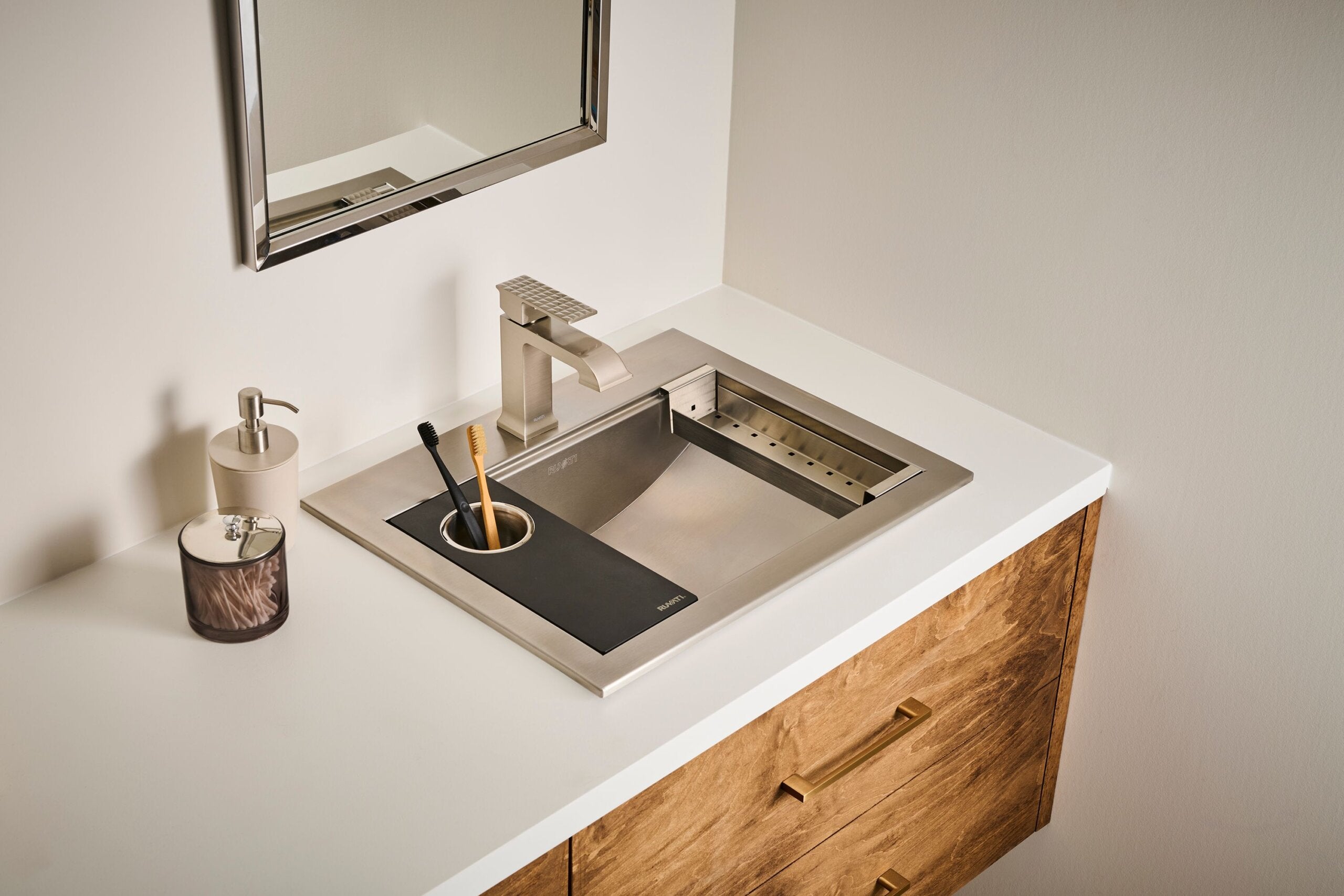 Ruvati Decora Bathroom Faucet, Brushed Nickel, Single Lever, RVF5132BN Product Image