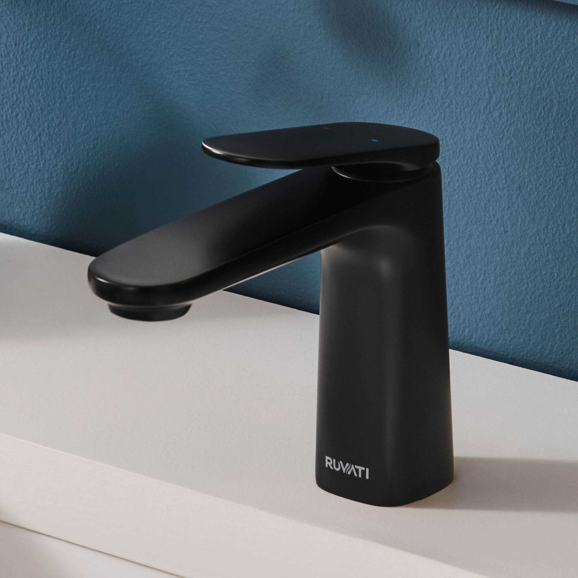 Ruvati Este Bathroom Faucet, Matte Black, Single Lever, RVF5135MB
