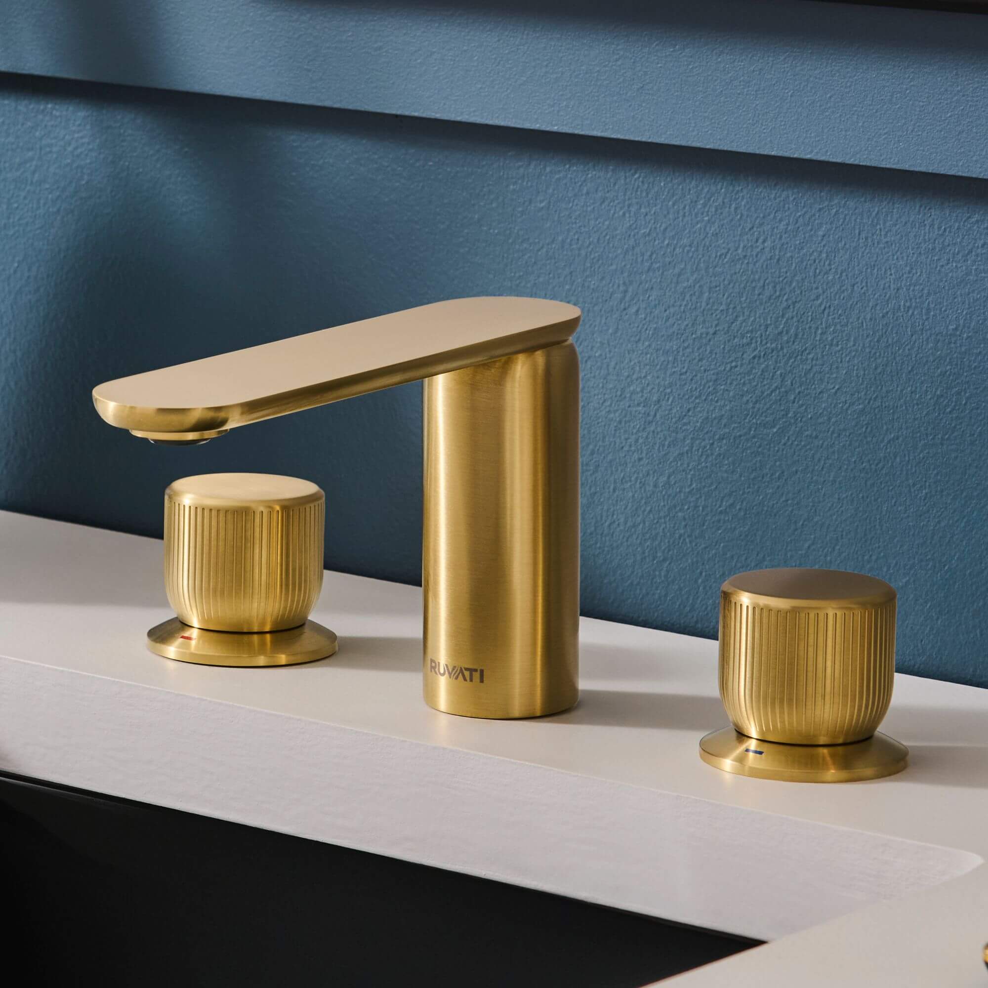 Ruvati Fabio Widespread Bathroom Faucet, Brushed Gold, Knob, RVF5235SG