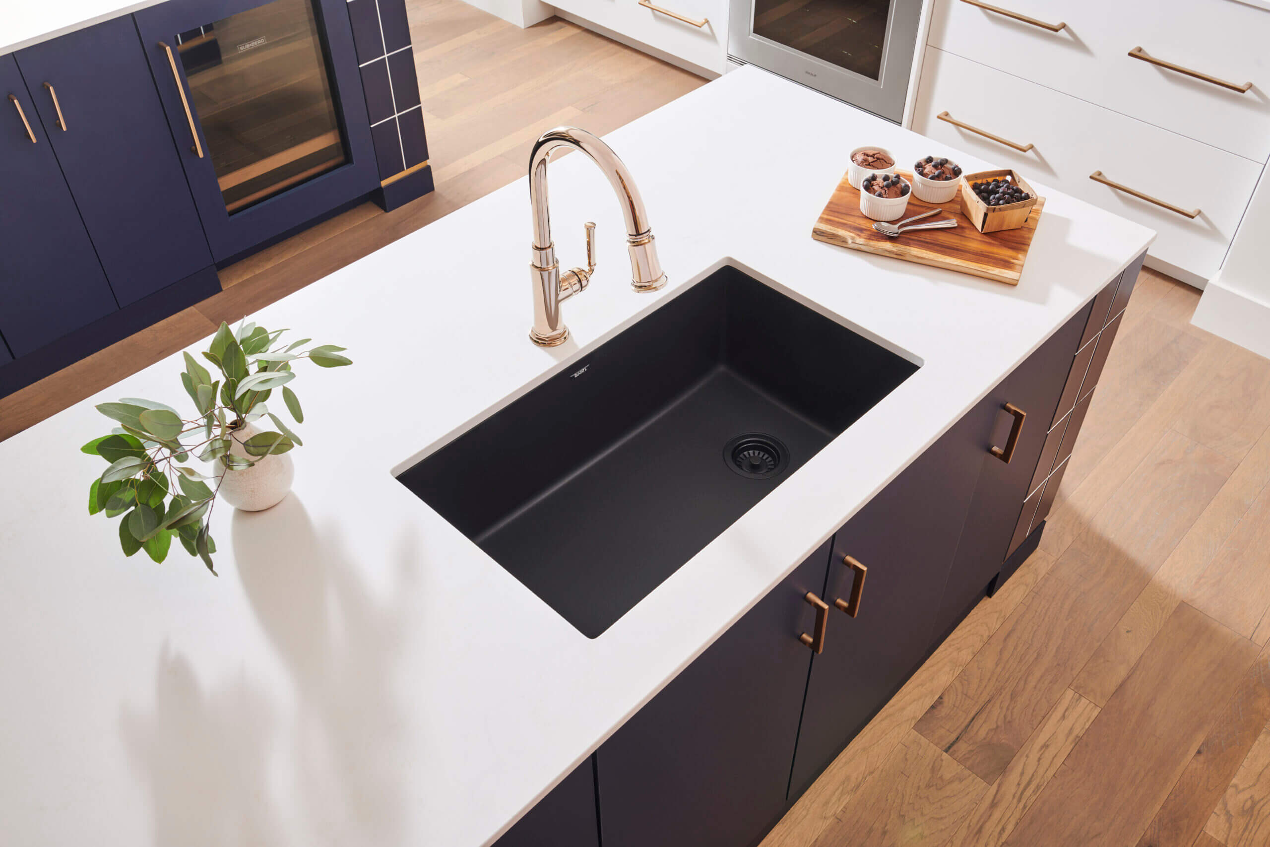 Alternative View of Ruvati epiGranite 32" Undermount Granite Composite Kitchen Sink, Midnight Black, RVG2033BK