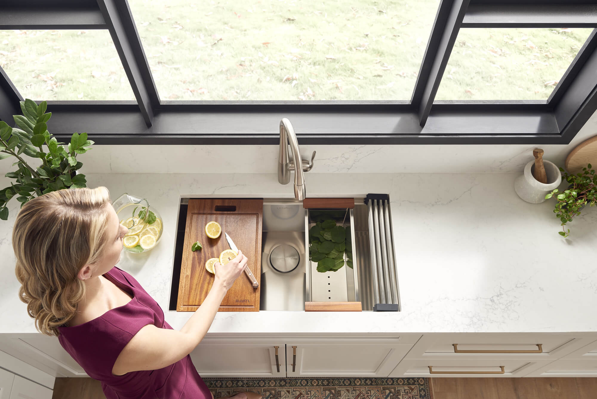 Alternative View of Ruvati Roma 32" Undermount Stainless Steel Workstation Kitchen Sink, 16 Gauge, RVH8300