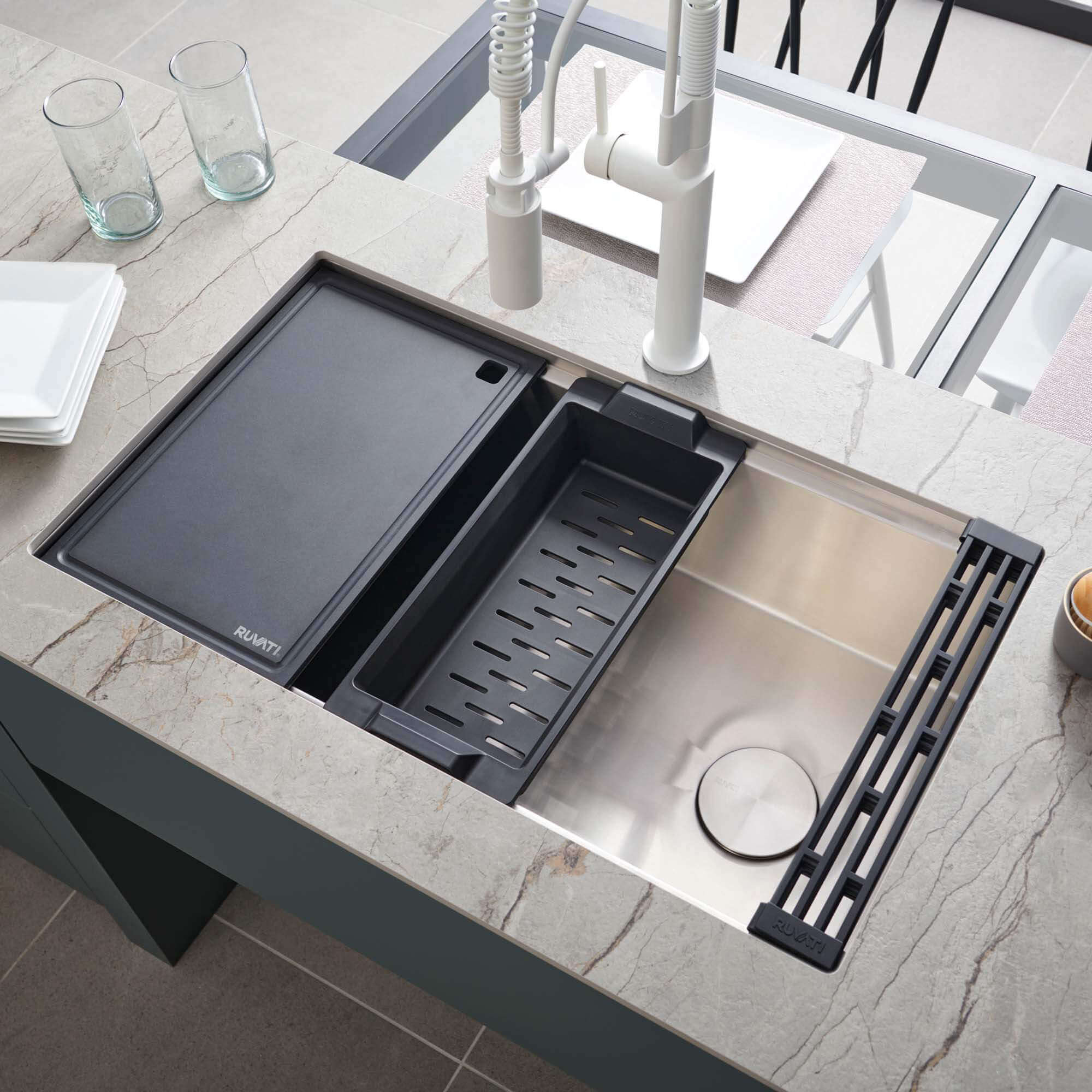 Main Image of Ruvati Veniso Nova 33" Slope Bottom Offset Drain Undermount Stainless Steel Workstation Kitchen Sink, 16 Gauge, RVH8597