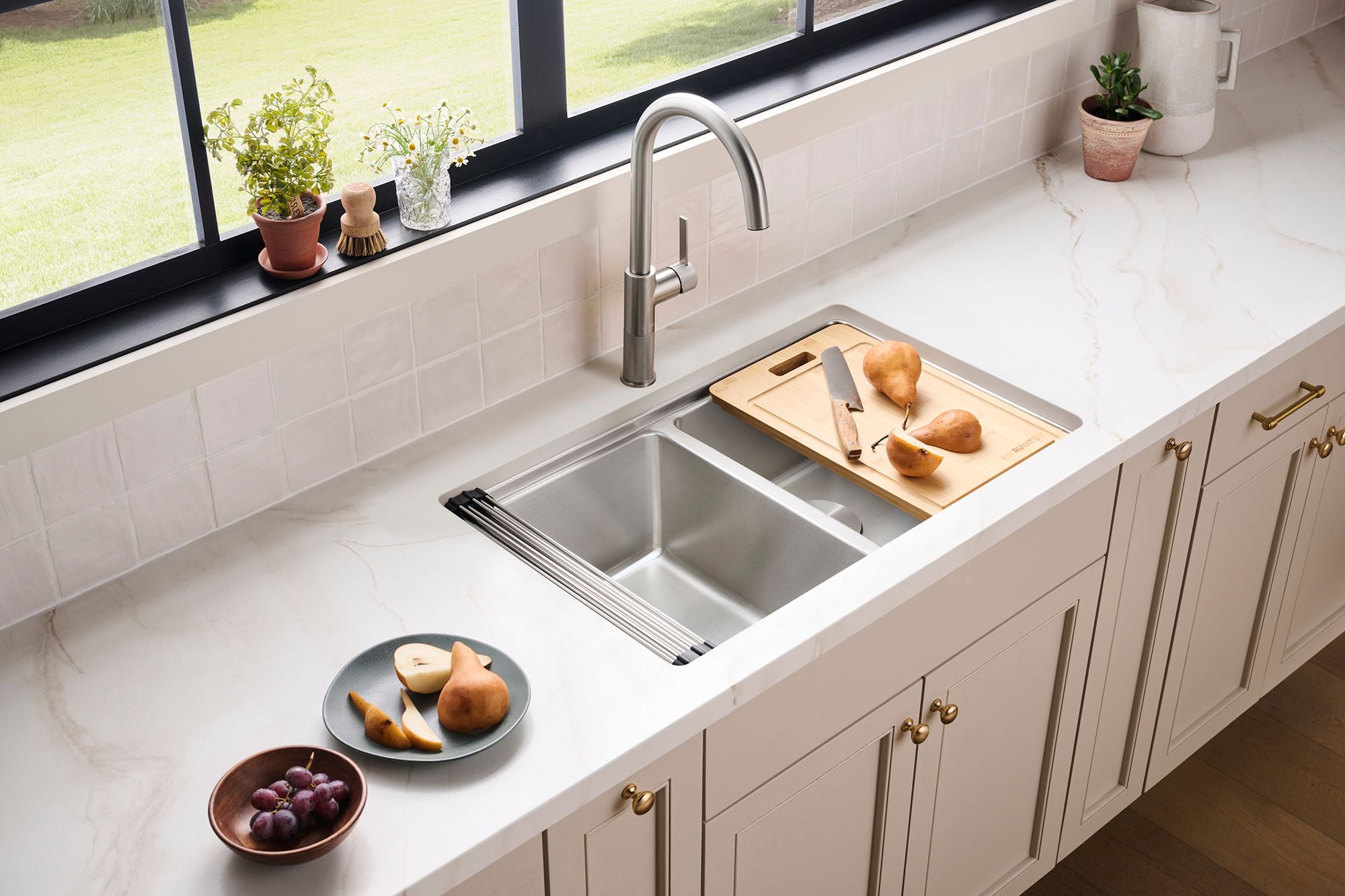 Ruvati Renaro 31" Undermount Stainless Steel Workstation Kitchen Sink, 50/50 Double Bowl, RVM5239 Product Image