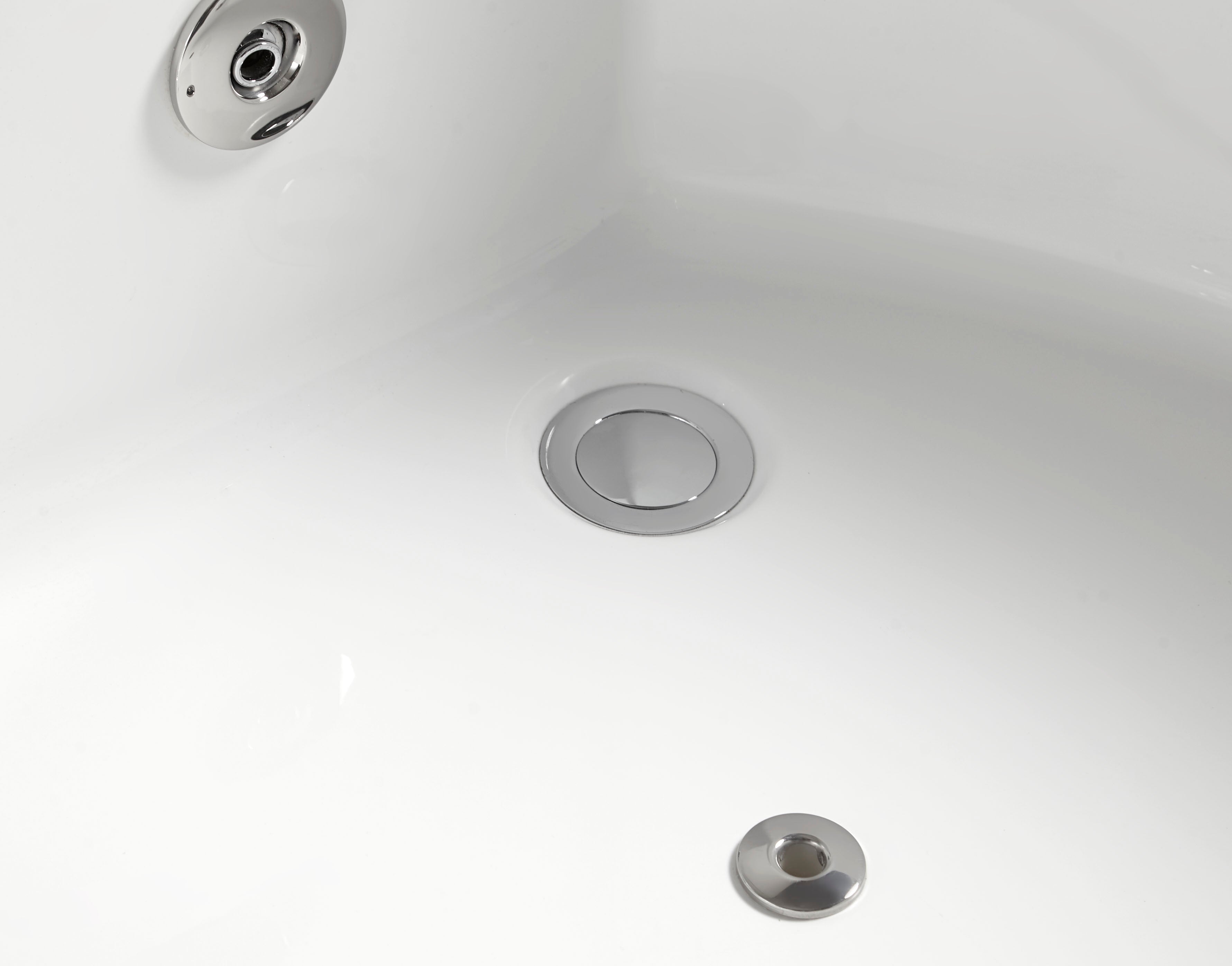 Eago 59" Acrylic Corner Neo-angle Round Bathtub, White, AM156ETL