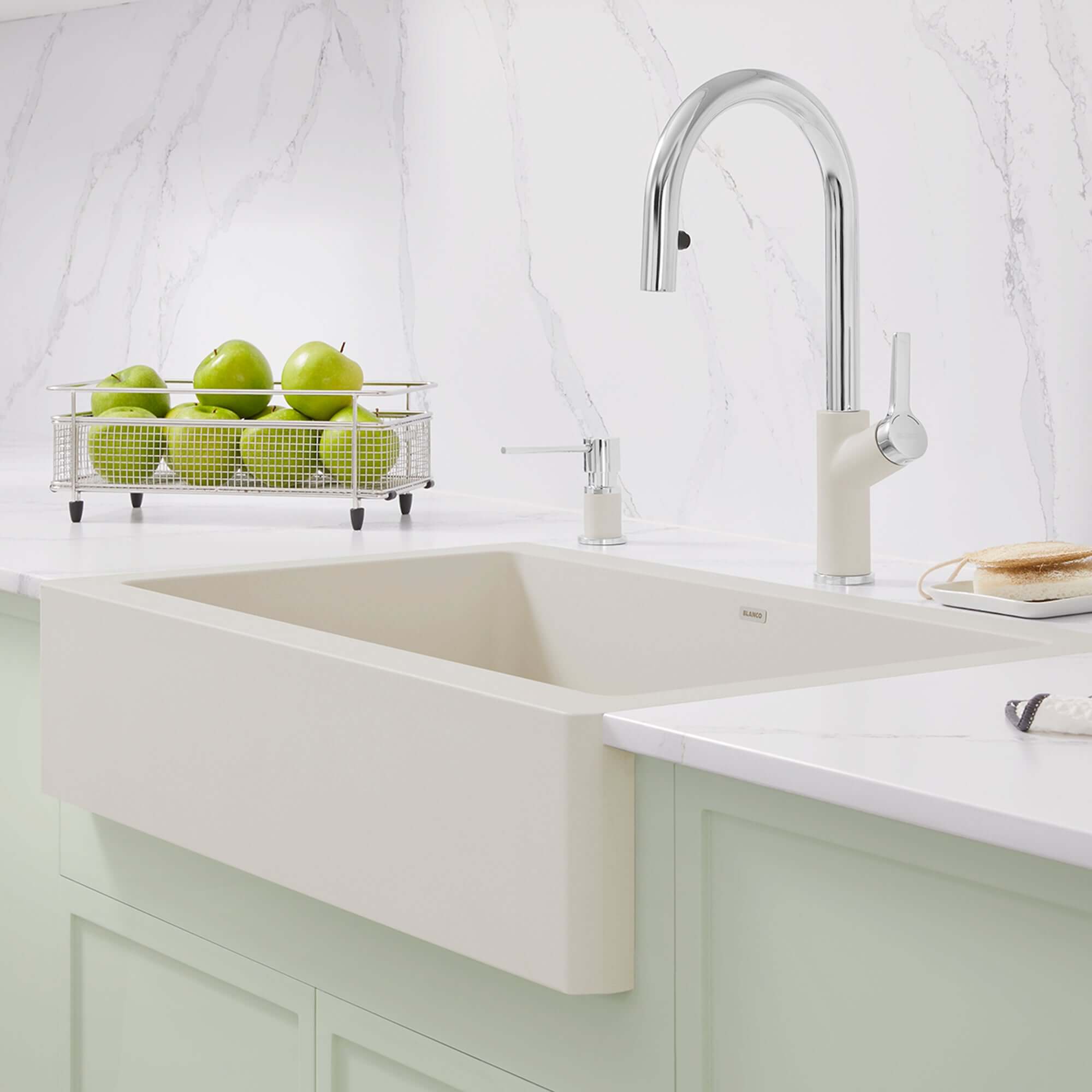 Blanco Vintera 30" Silgranit Farmhouse Sink, Soft White, No Faucet Hole, 527408