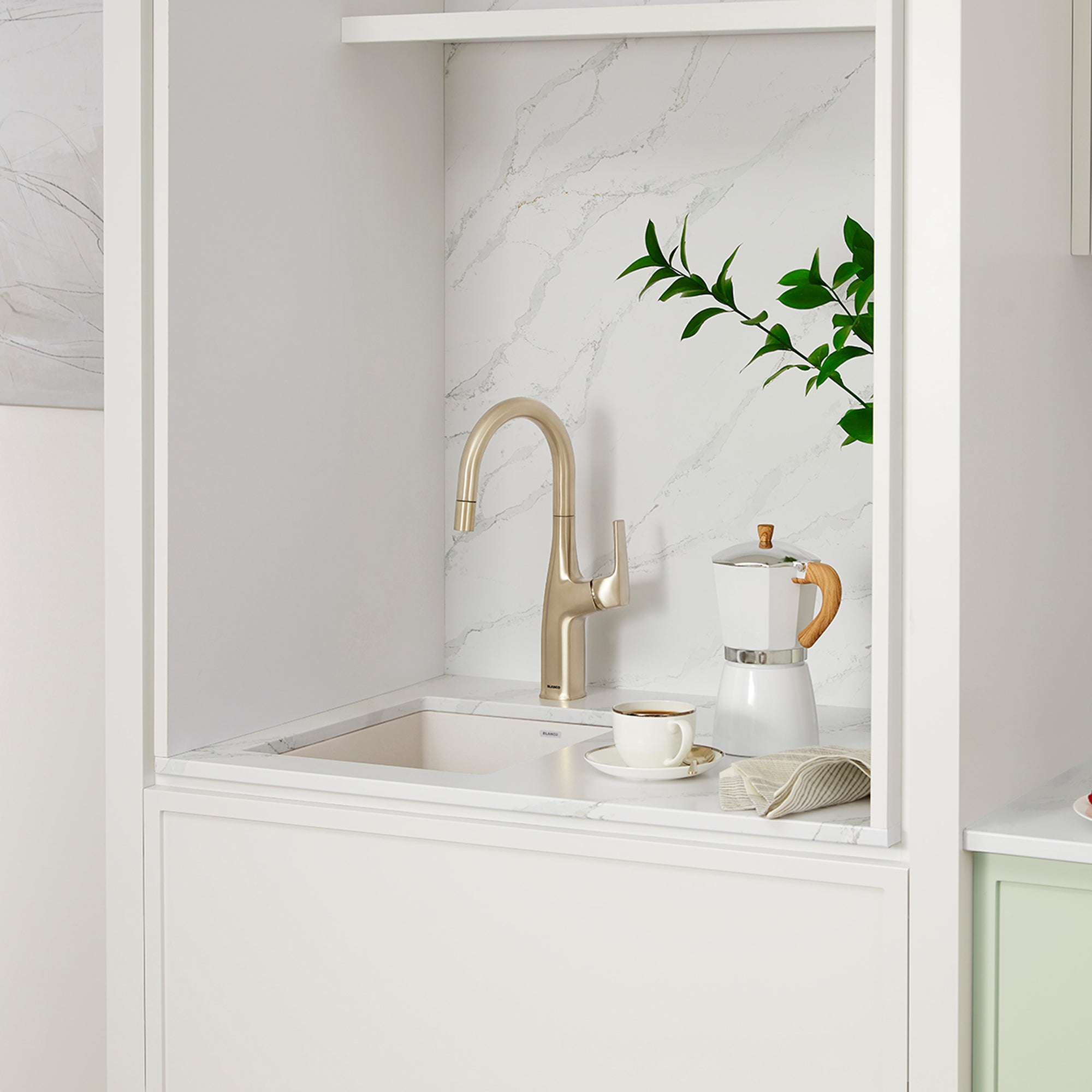 Blanco Rivana Pull-Down Bar Faucet, Satin Gold, 1.5 GPM, Brass, 442986