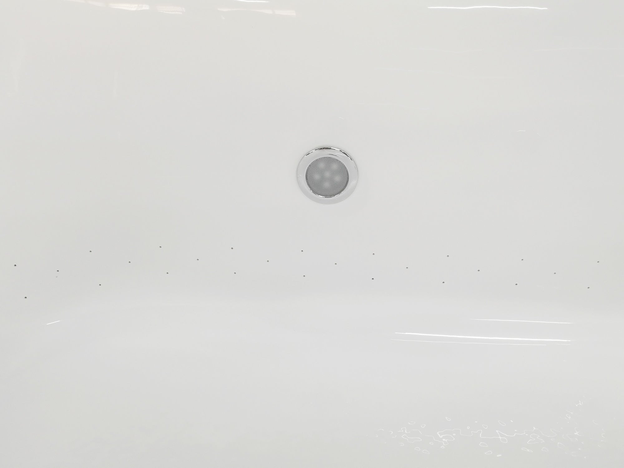 Eago 69" Acrylic Free Standing Oval Air Bubble Bathtub, White, AM2140