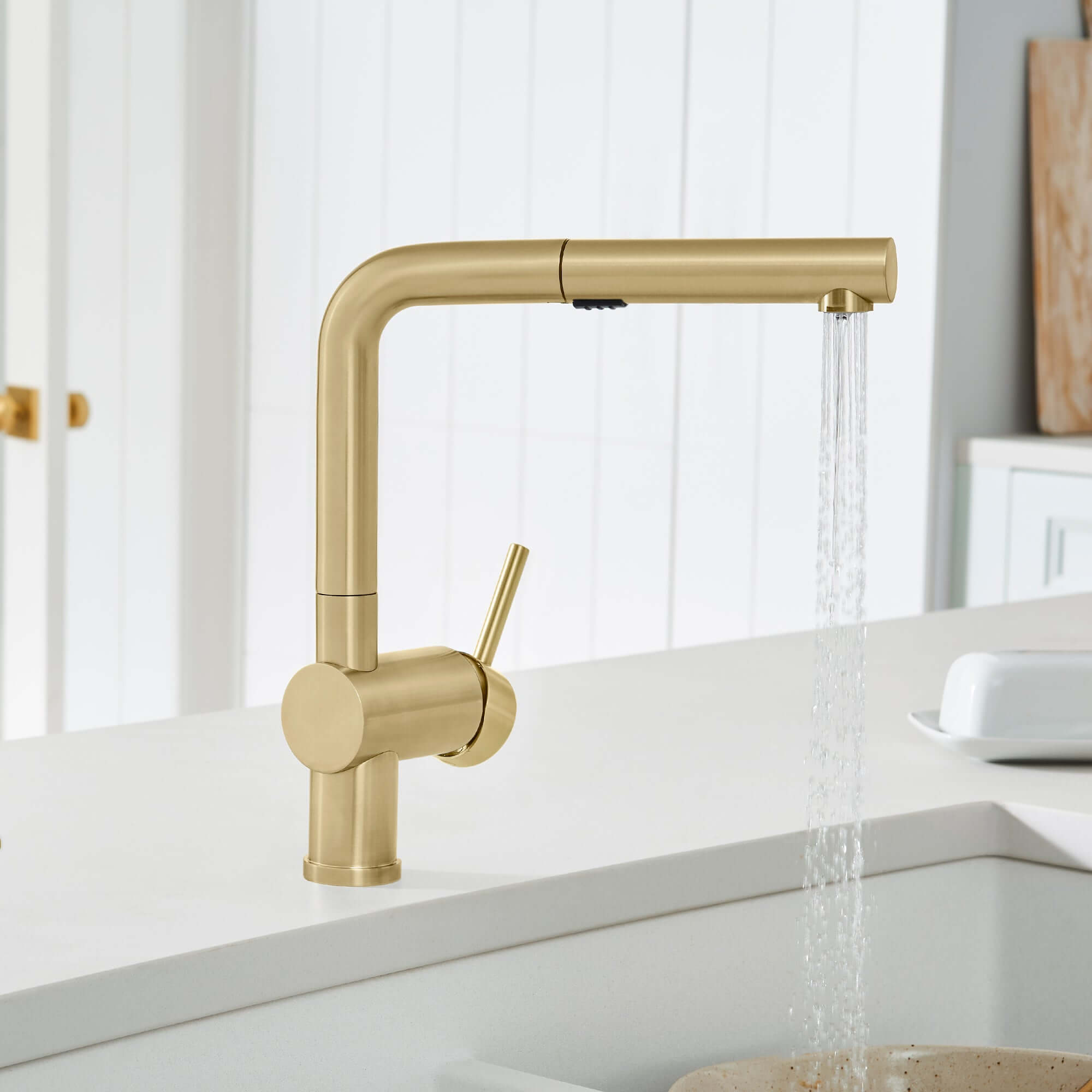 Blanco Linus Low Arc Pull-Out Dual-Spray Kitchen Faucet, Satin Gold, 1