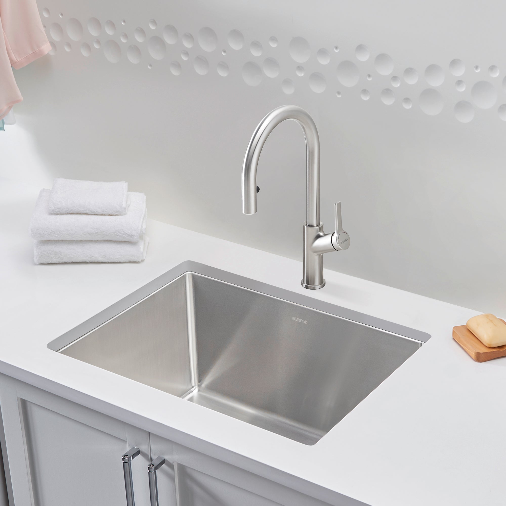 Blanco Quatrus 25" Drop In/Topmount Stainless Steel Laundry Sink, Satin Polish, 18 Gauge, 1 Faucet Hole, 443151