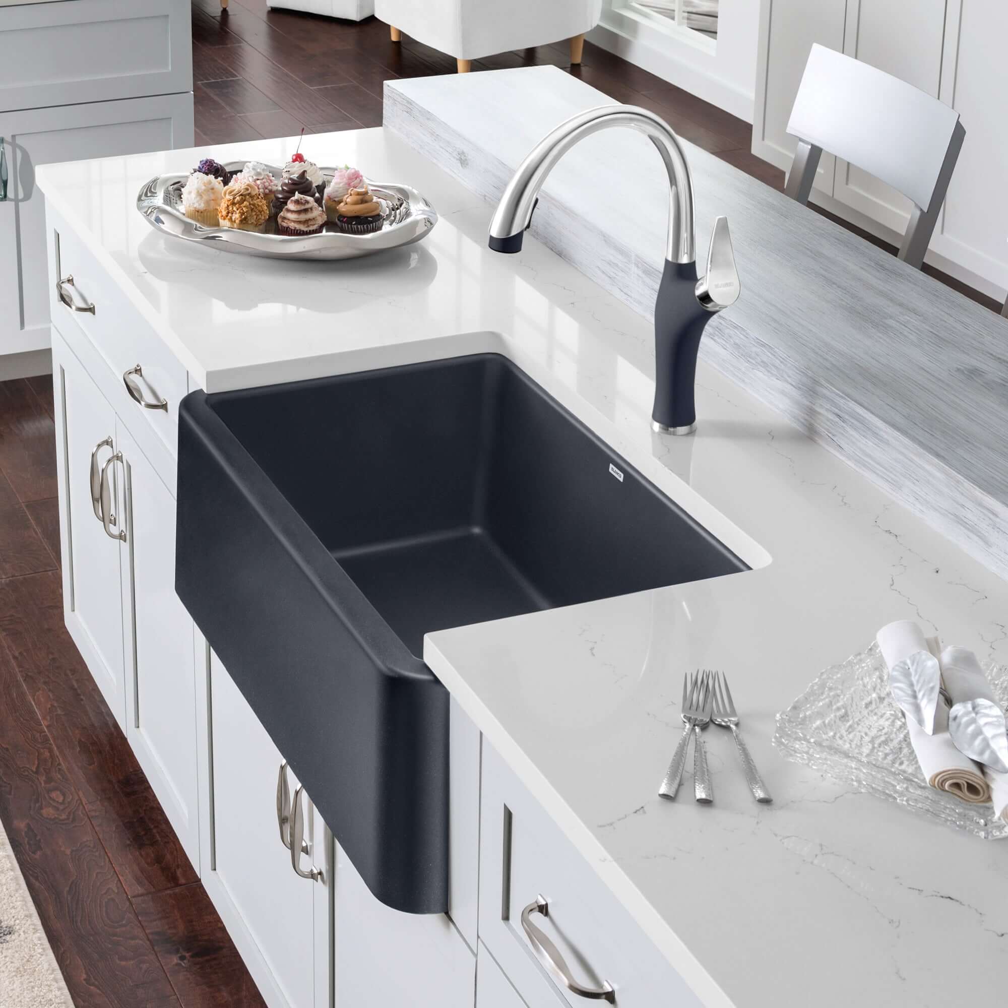 Blanco Ikon 30" Granite Composite Farmhouse Sink, Silgranit, Anthracite, 401732
