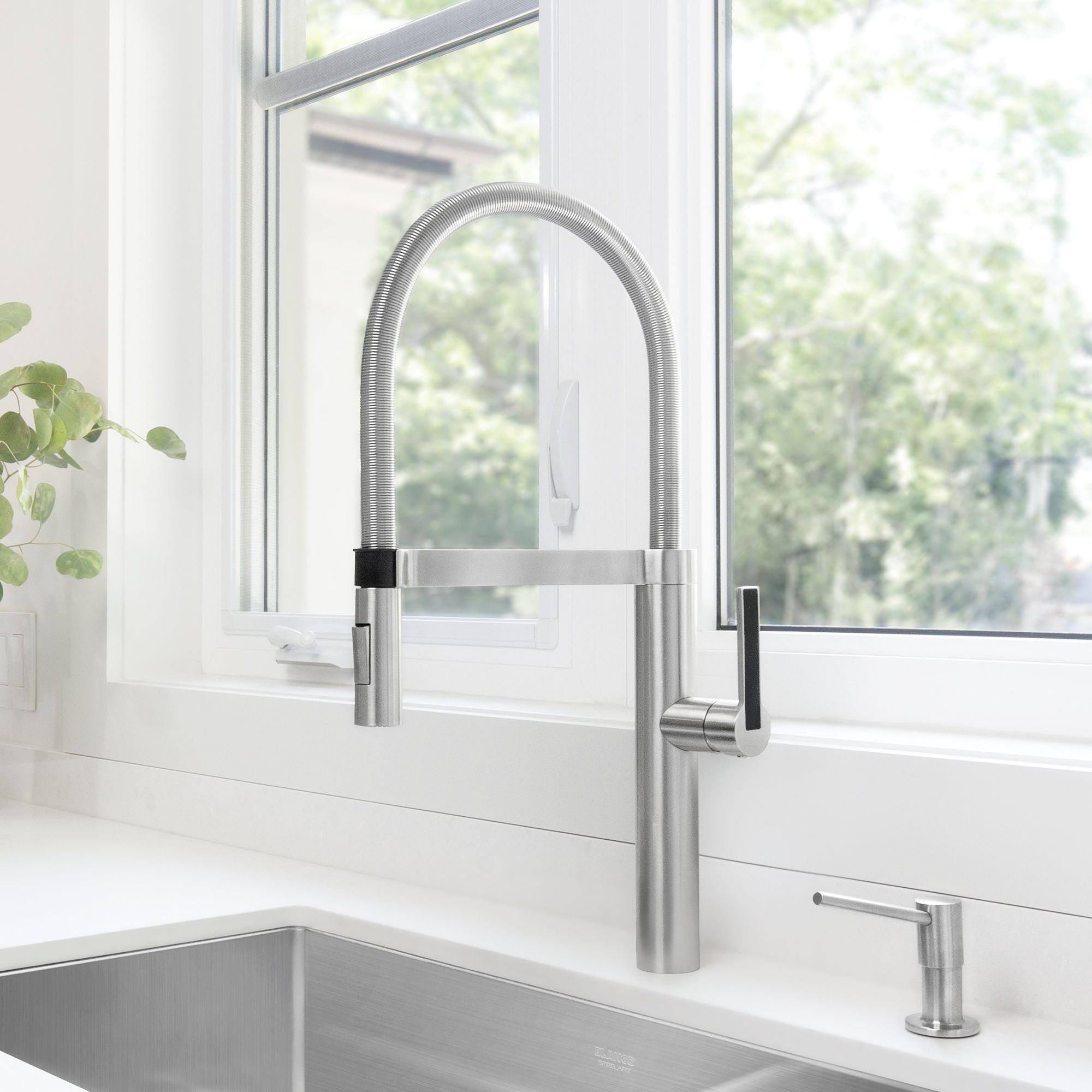 Blanco Culina 2.2 GPM Brass Kitchen Faucet, Semi-Pro, Satin Nickel, 44