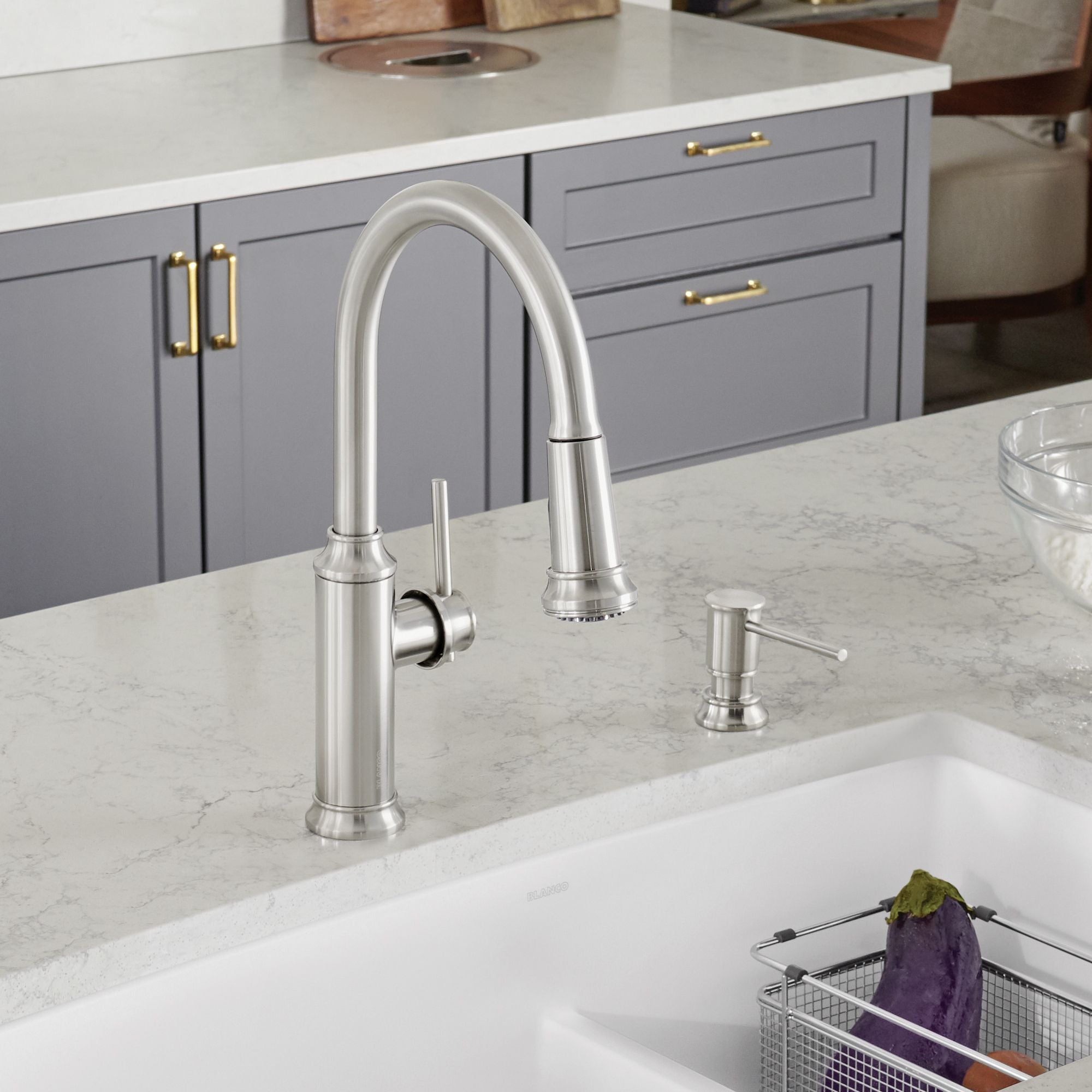 Blanco Empressa 1.5 GPM Brass Kitchen Faucet, Pull-Down, Stainless, 442500