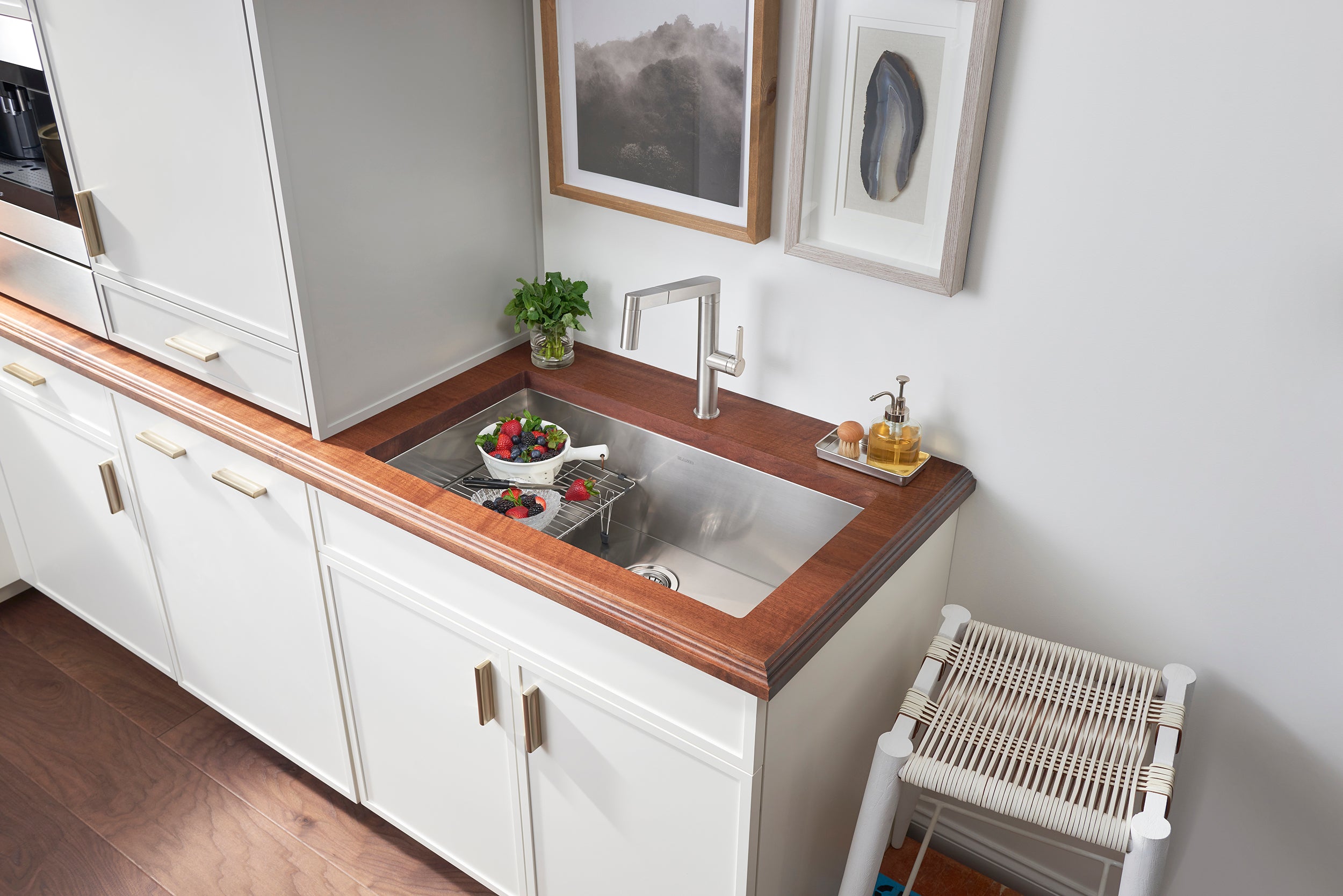 Blanco Quatrus 32" Undermount Stainless Steel Kitchen Sink, 18 Gauge, 518172