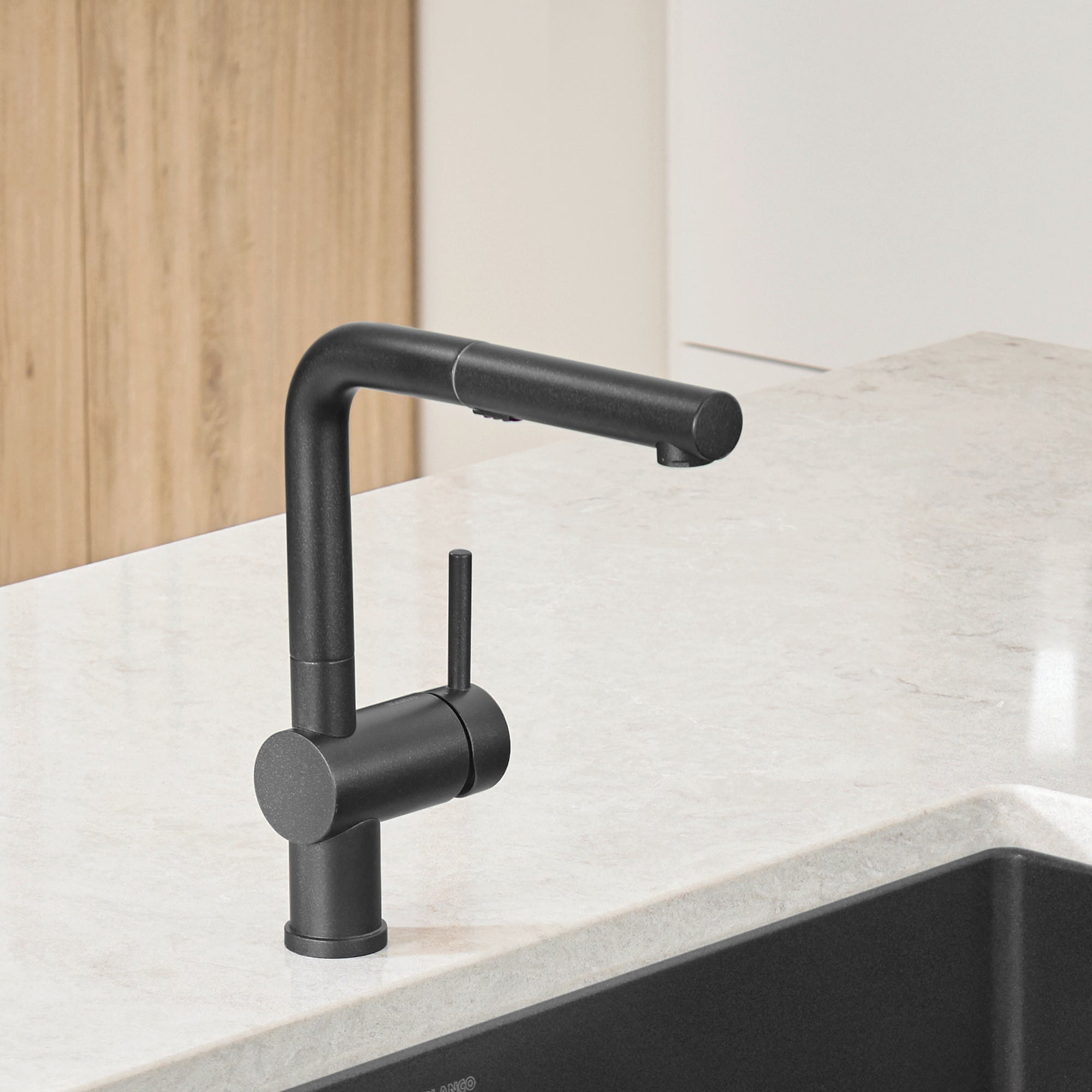 Blanco Linus 1.5 GPM Brass Kitchen Faucet, Pull-Out, Anthracite, 526367