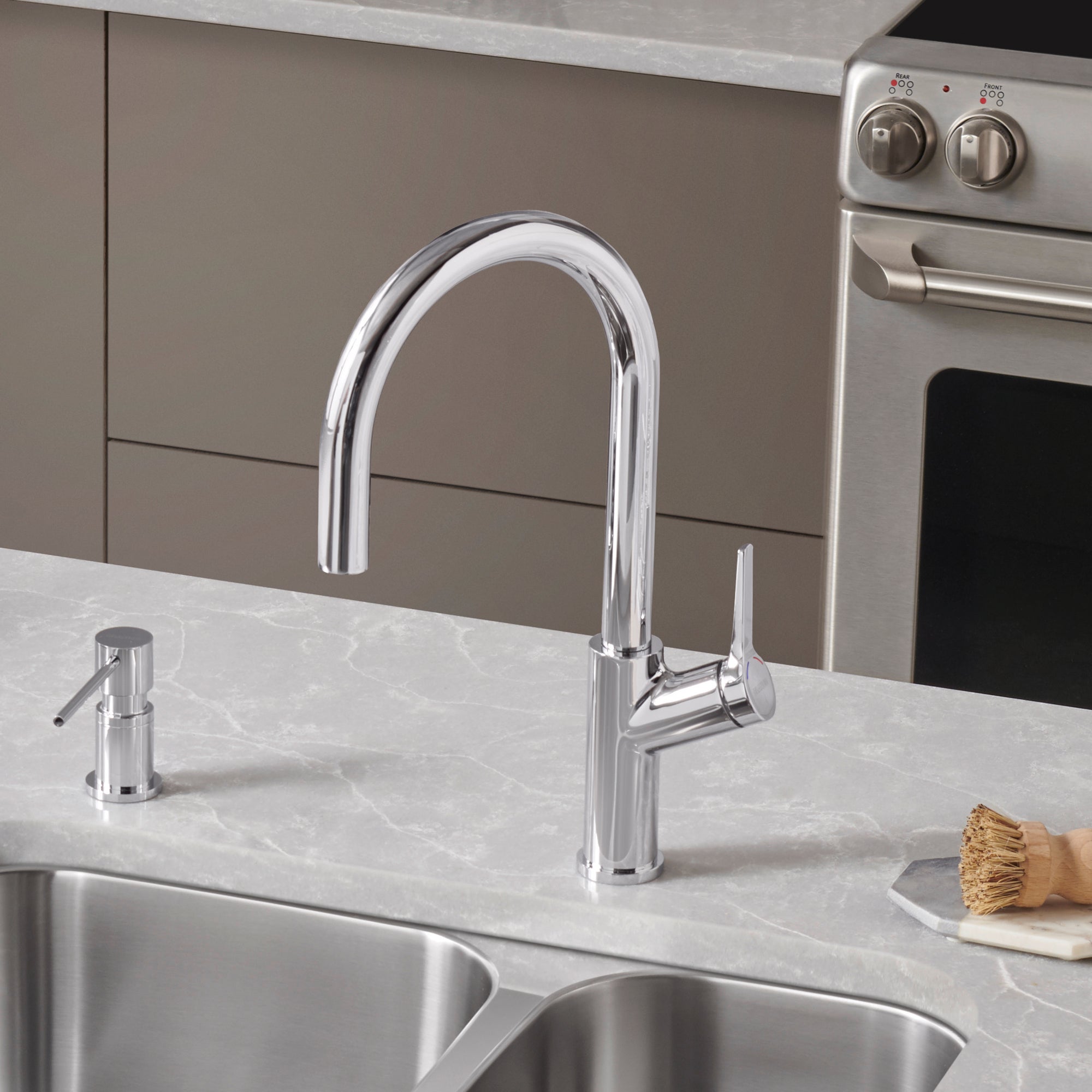 Blanco Urbena 1.5 GPM Brass Kitchen Faucet, Pull-Down, Polished Chrome, 526390