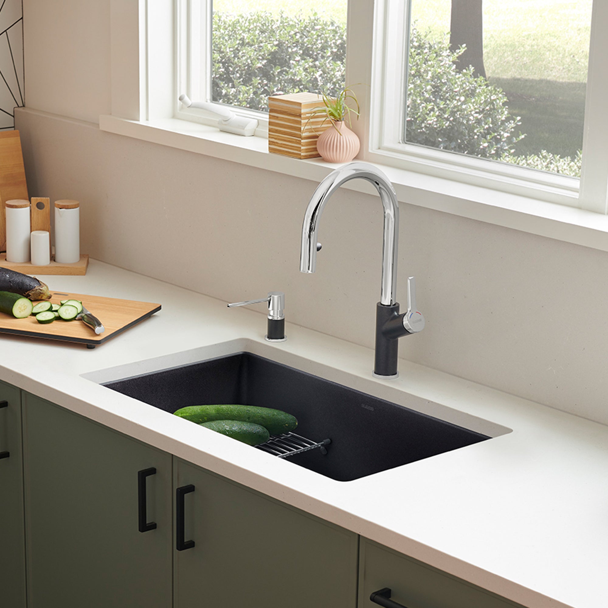 Blanco Urbena 1.5 GPM Brass Kitchen Faucet, Pull-Down, Coal Black/Chrome, 526398