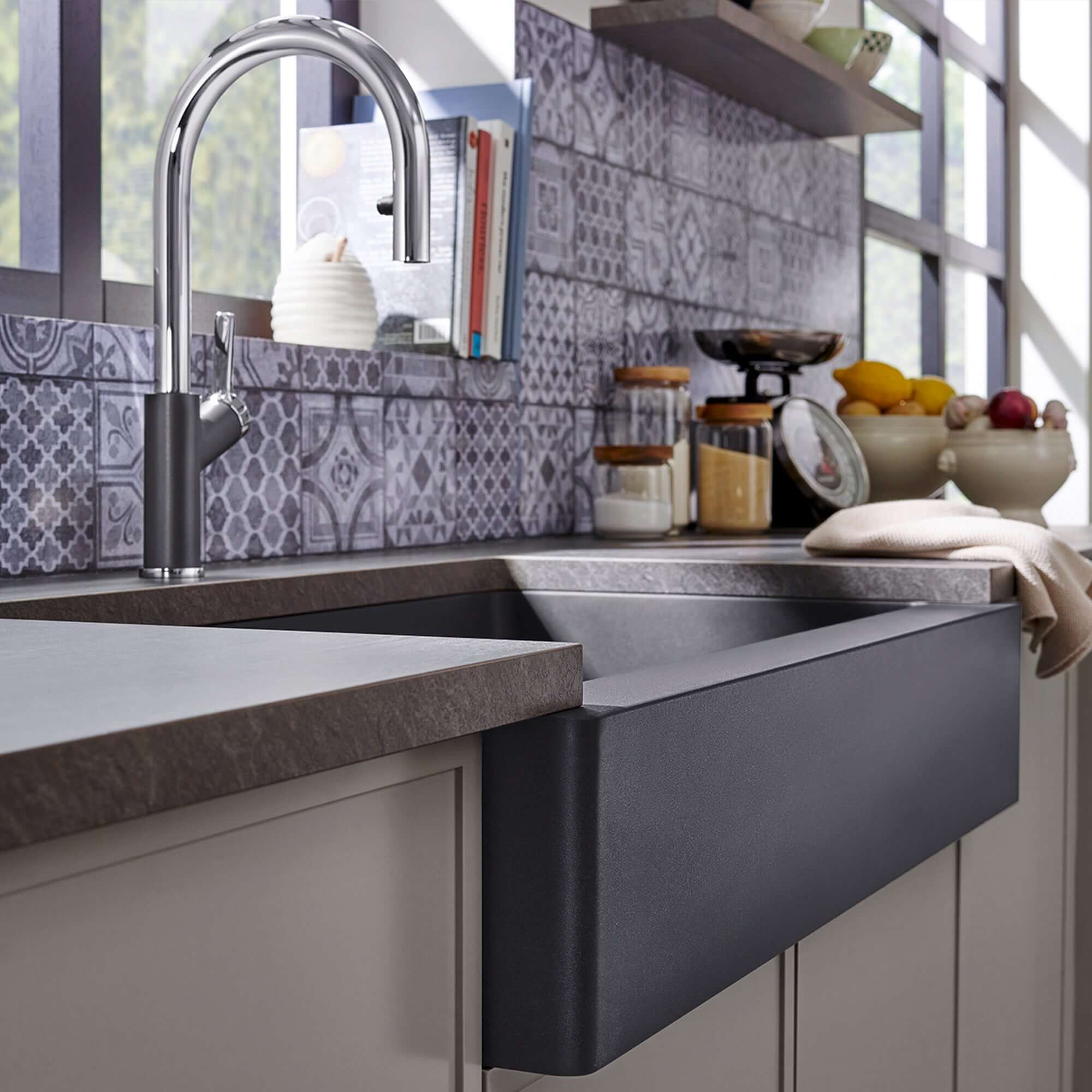 Blanco Vintera 30" Granite Composite Workstation Farmhouse Sink, Silgranit, Cinder, 526539