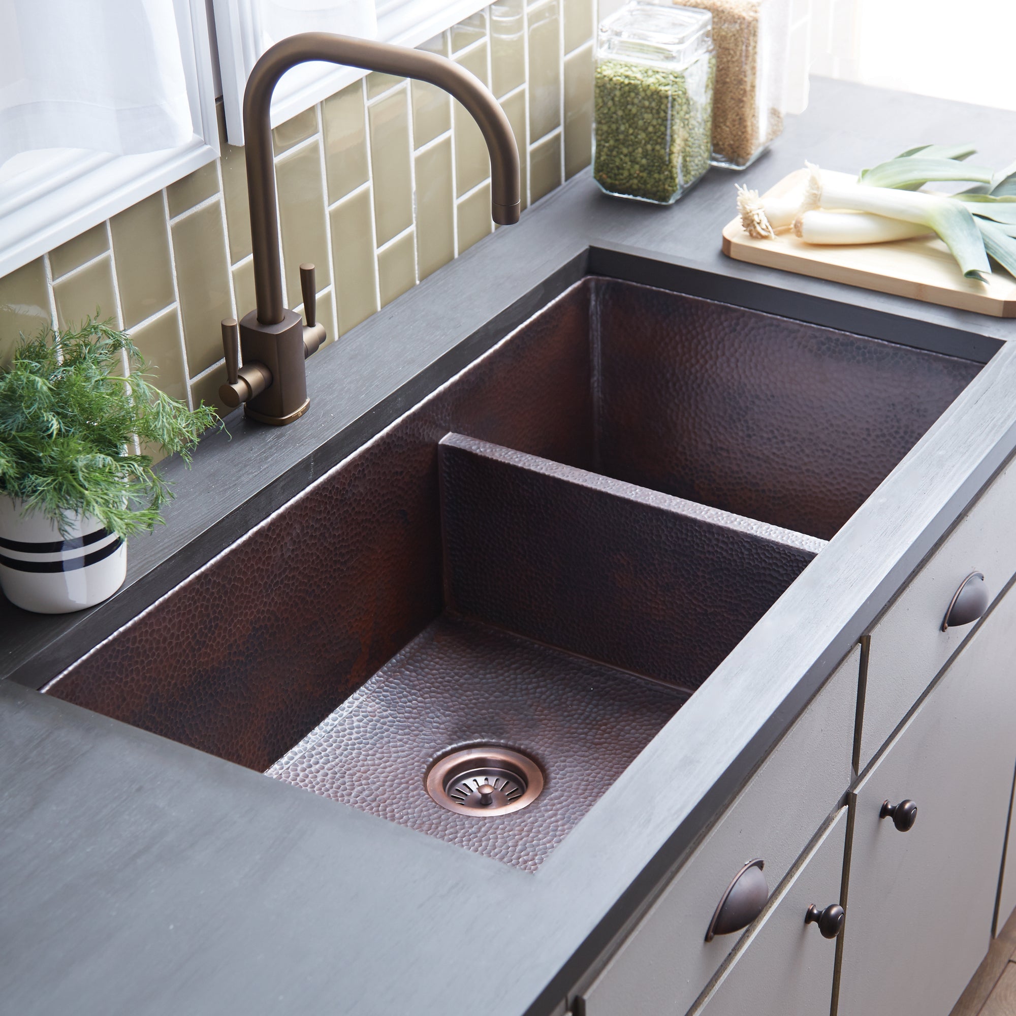 Native Trails Cocina Duet Pro 40" Copper Kitchen Sink, 60/40 Double Bowl, Antique Copper, CPK277
