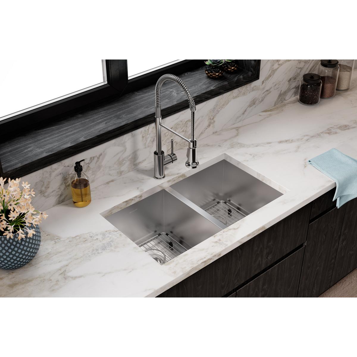 Elkay Crosstown 31" Stainless Steel Kitchen Sink, 50/50 Double Bowl, 16 Gauge, Polished Satin, EFU311810TC