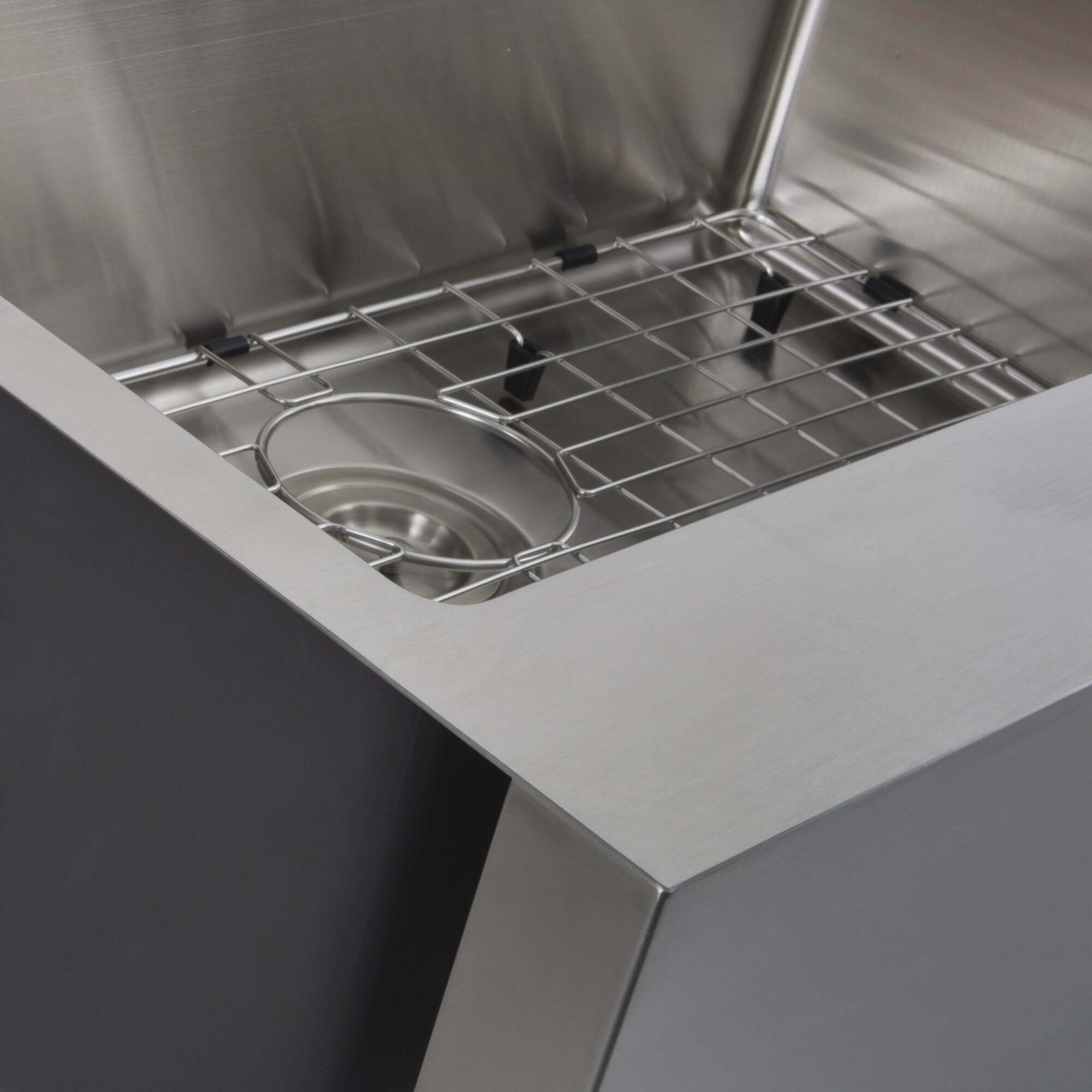 Nantucket Sinks Pro Series 33" Stainless Steel Retrofit Farmhouse Sink, EZApron33 - The Sink Boutique
