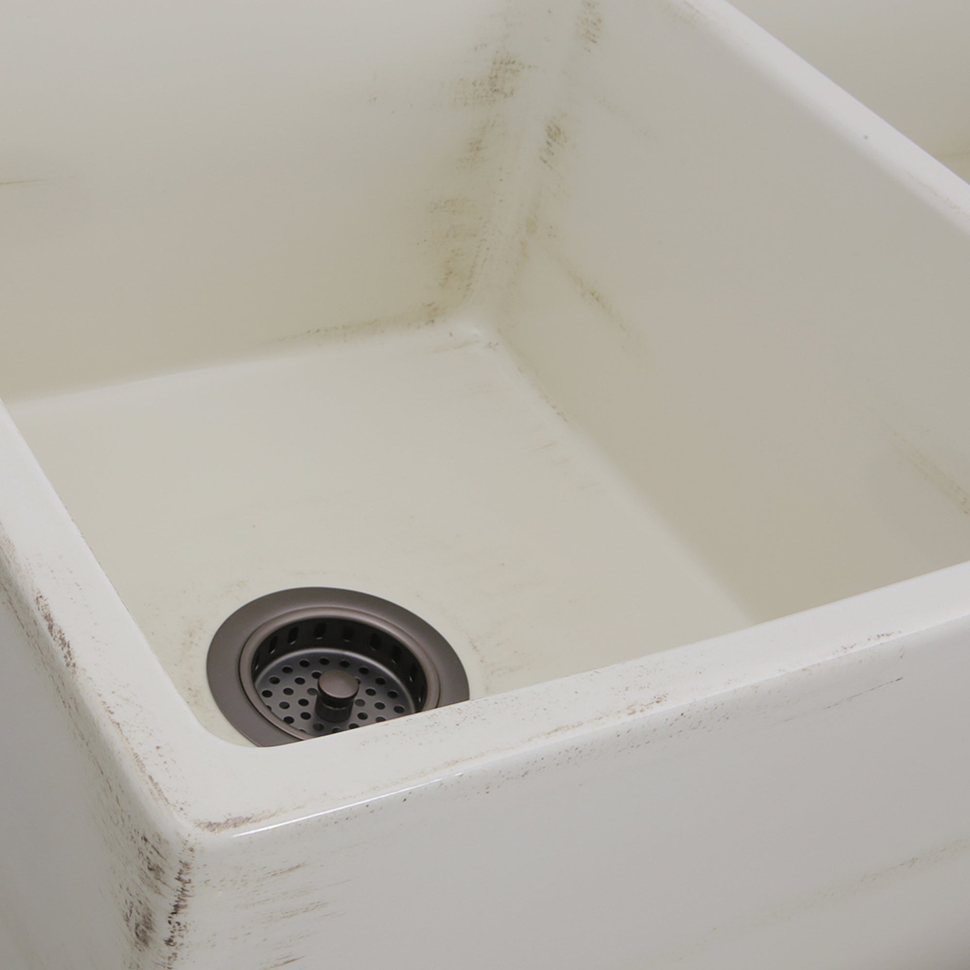 Nantucket Sinks Vineyard 33" Fireclay Farmhouse Sink, Double Bowl, Pale Yellow, FCFS3318D-ShabbyStraw - The Sink Boutique