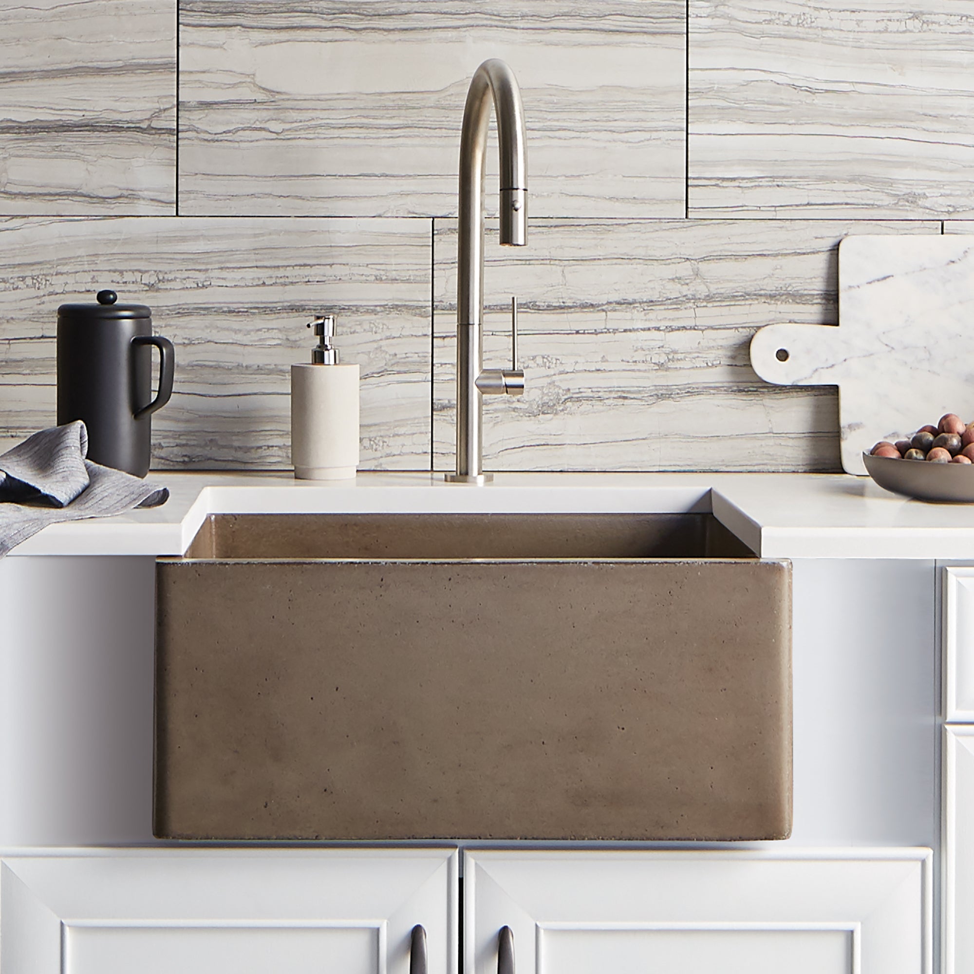 Native Trails 24" NativeStone Concrete Farmhouse Sink, Earth, NSK2418-E