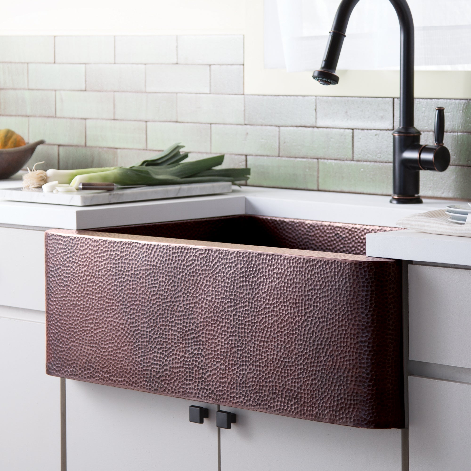 Native Trails 30" Copper Farmhouse Sink, Antique Copper, CPK294