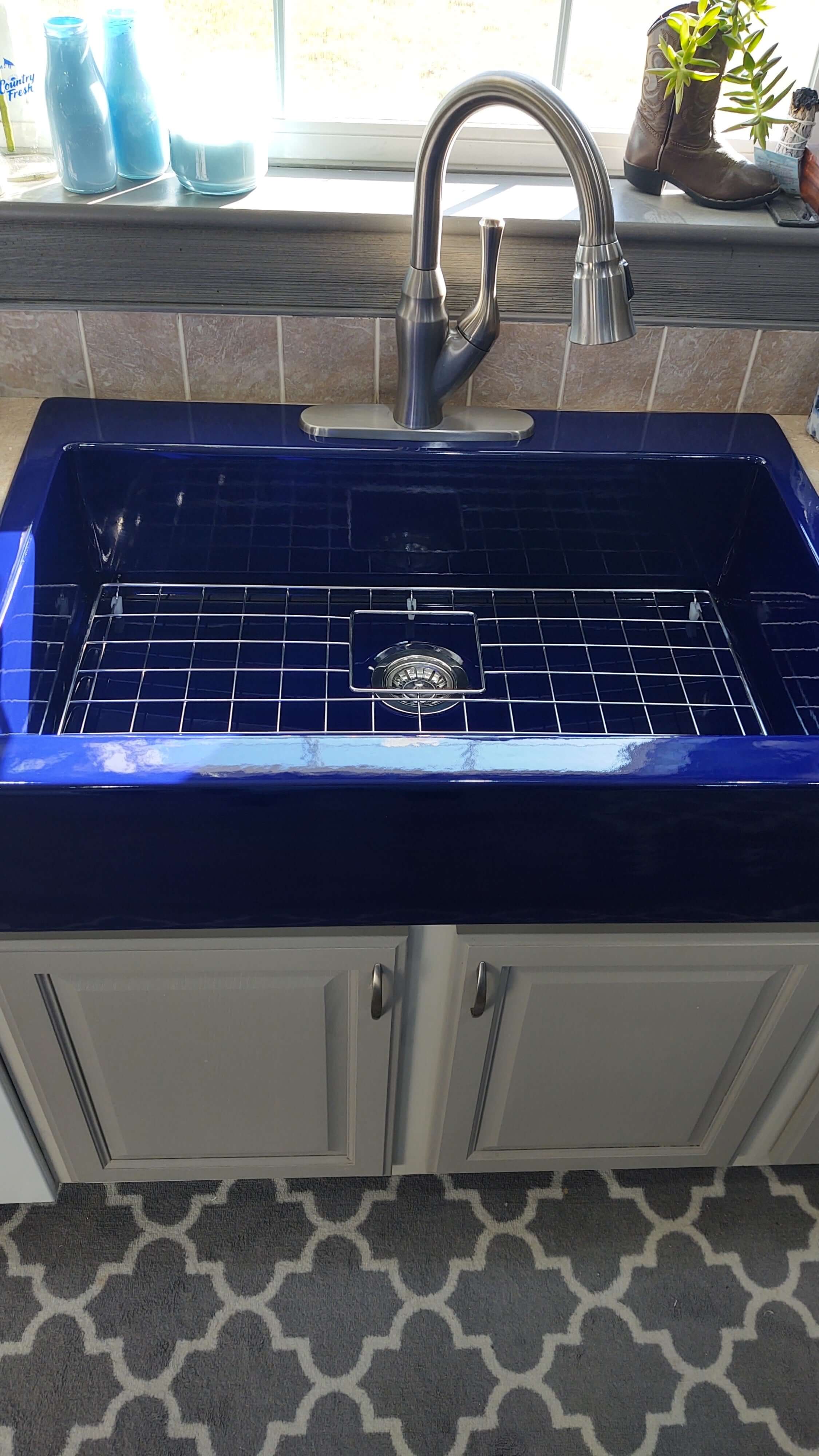 BOCCHI Nuova 34" Fireclay Retrofit Drop-In Farmhouse Sink with Accessories, Sapphire Blue, 1500-010-0127