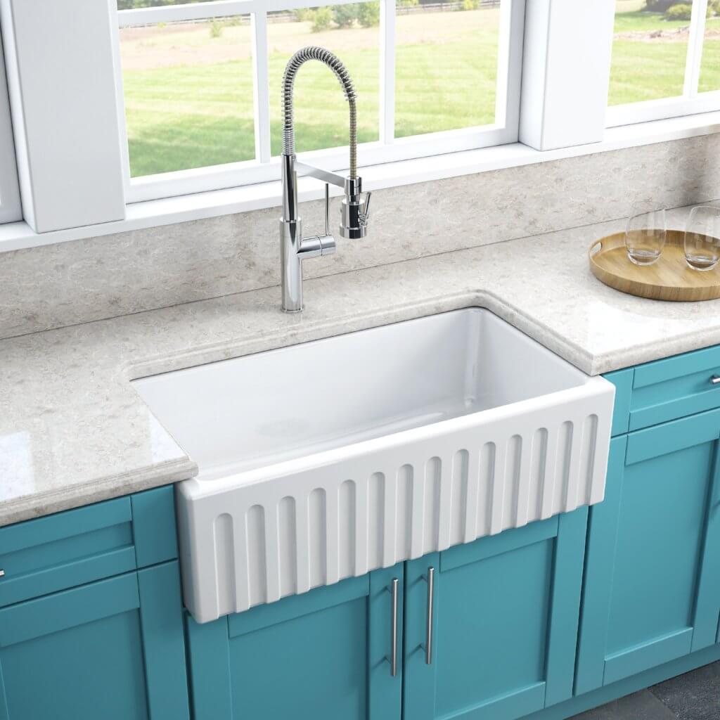HOROW 33 Inch Fireclay Farmhouse Apron Kitchen Sink - Thick Wall With Grid & Strainer (Open Box)