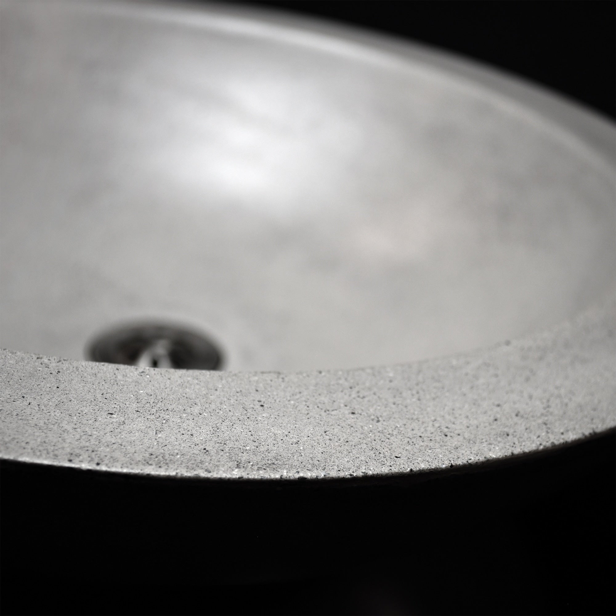 Native Trails Morro 17" Round NativeStone Concrete Bathroom Sink, Ash, NSL1705-A