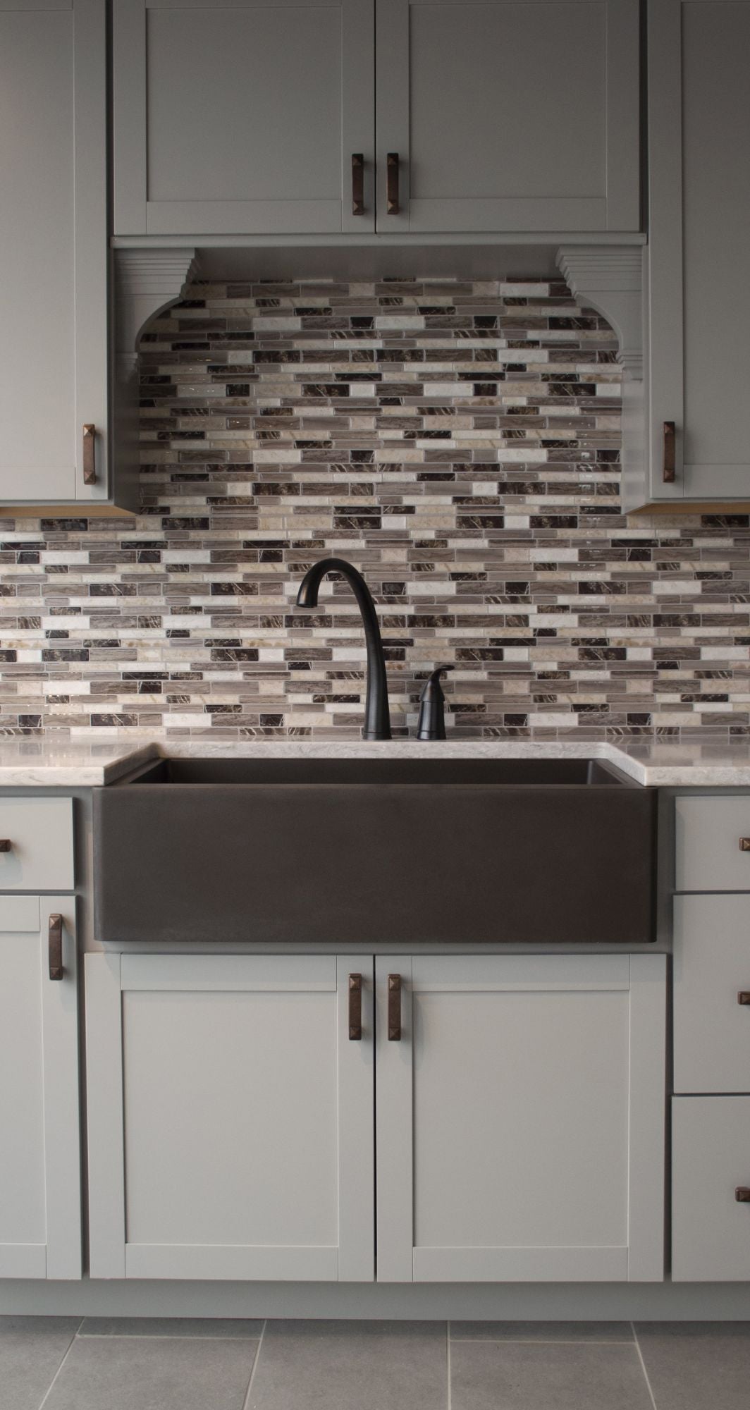 Karran 34" Quartz Composite Farmhouse Sink, 50/50 Double Bowl, Brown, QA-750-BR-PK1