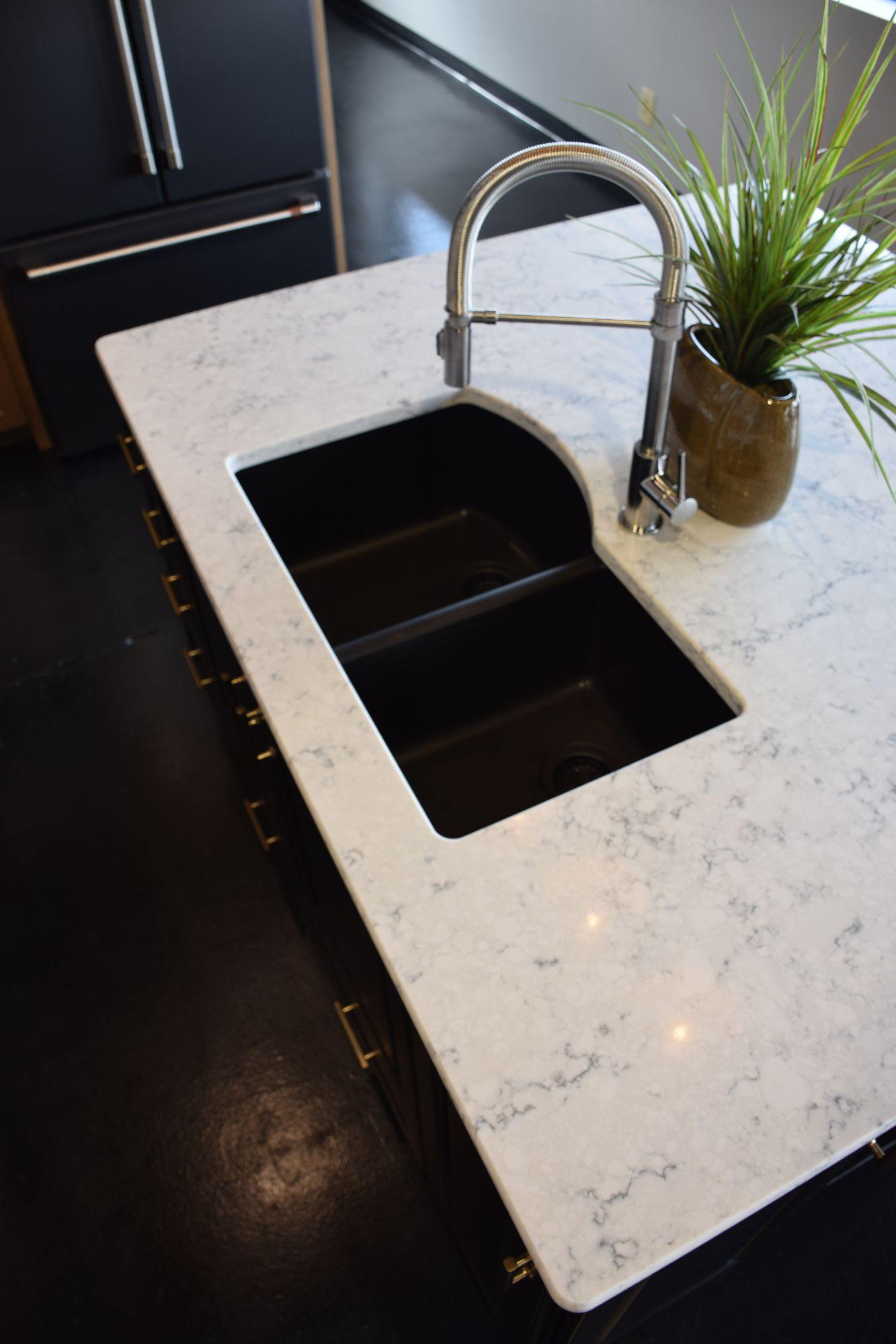 Karran 32" Undermount Quartz Composite Kitchen Sink, 60/40 Double Bowl, Black, QU-610-BL-PK1