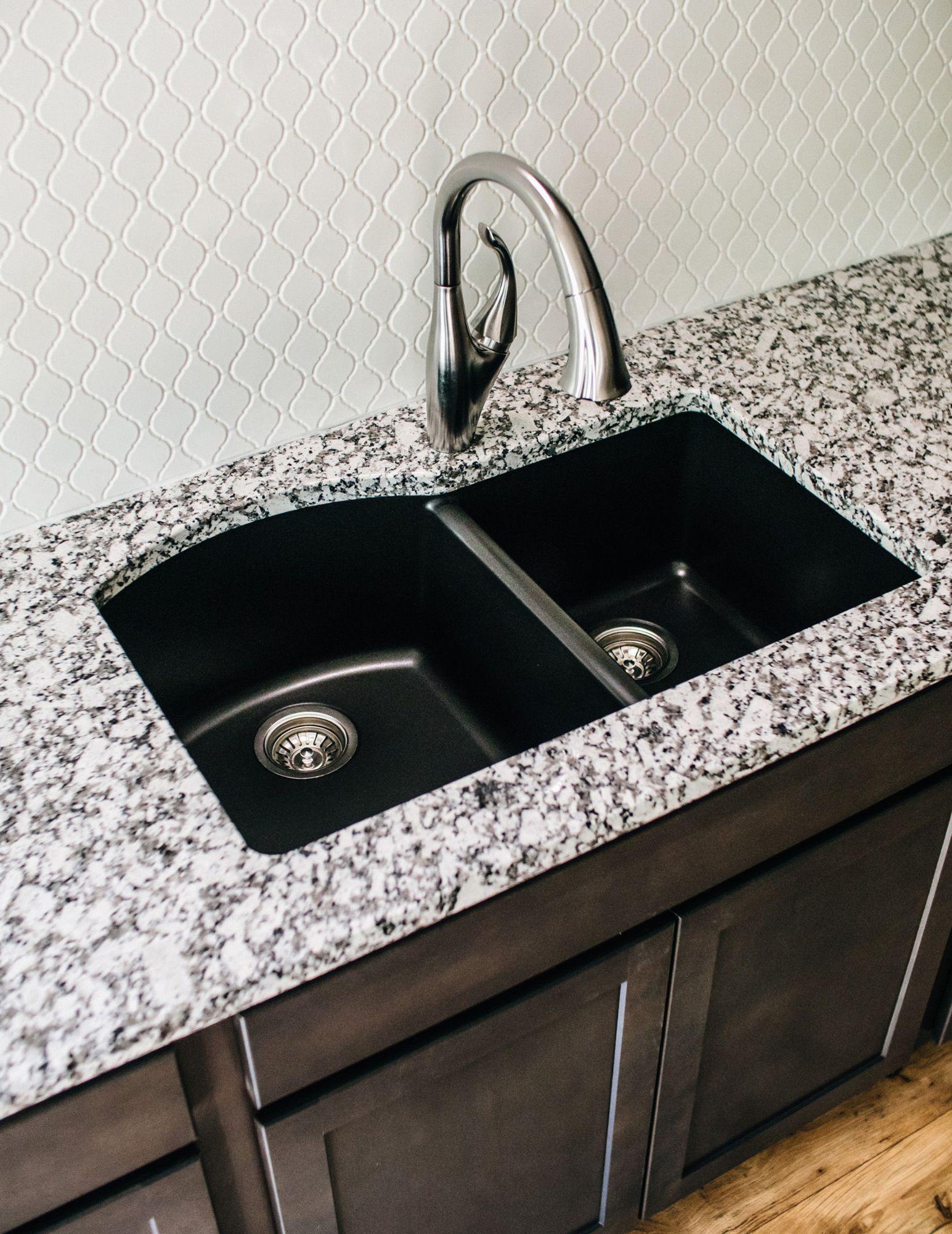 Karran 32" Undermount Quartz Composite Kitchen Sink, 60/40 Double Bowl, Black, QU-610-BL-PK1