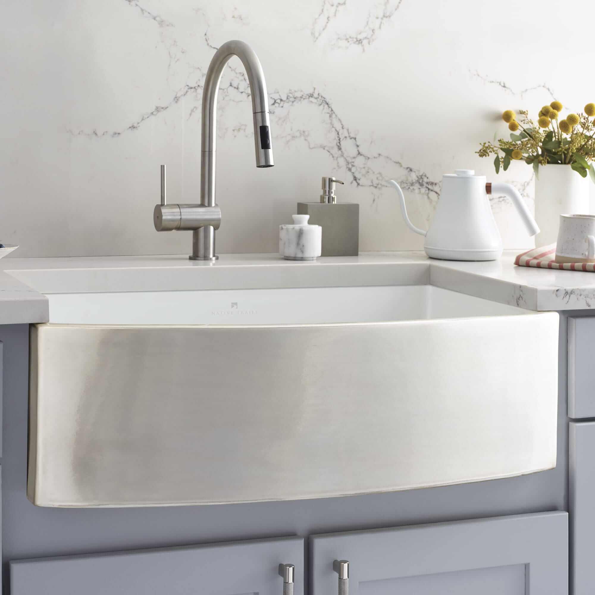 Native Trails Rendezvous 33" Fireclay Farmhouse Sink, Silver, PMK3320-S