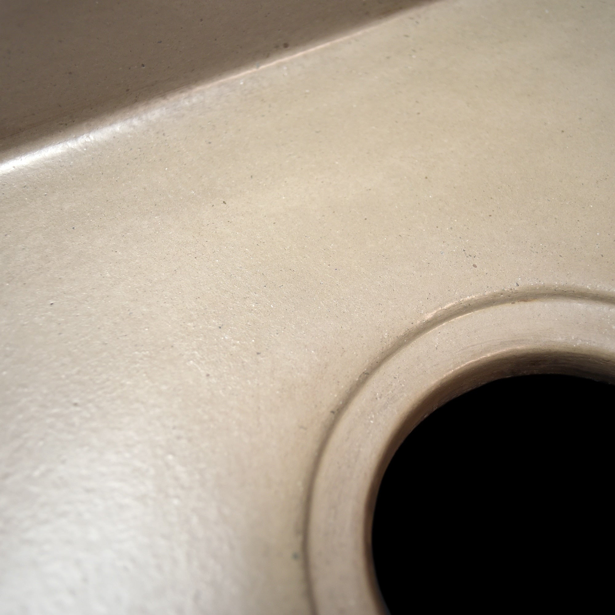 Native Trails Ventana 15" NativeStone Concrete Farmhouse Sink, Earth, NSB1515-E