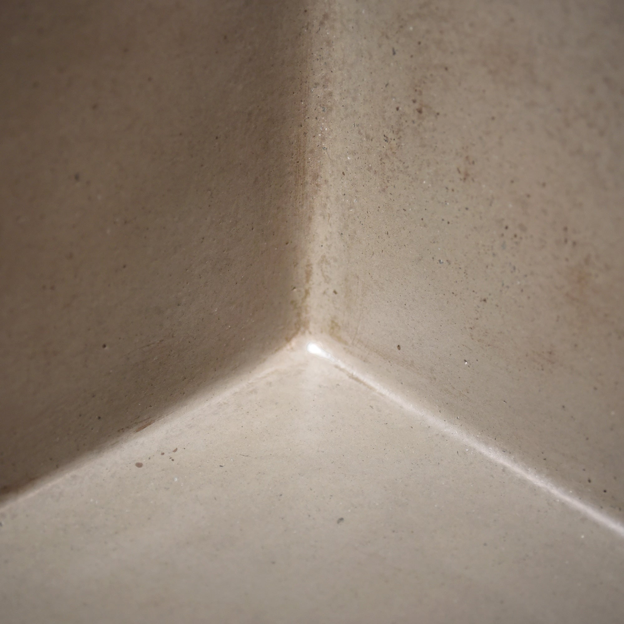 Native Trails Ventana 15" NativeStone Concrete Farmhouse Sink, Earth, NSB1515-E