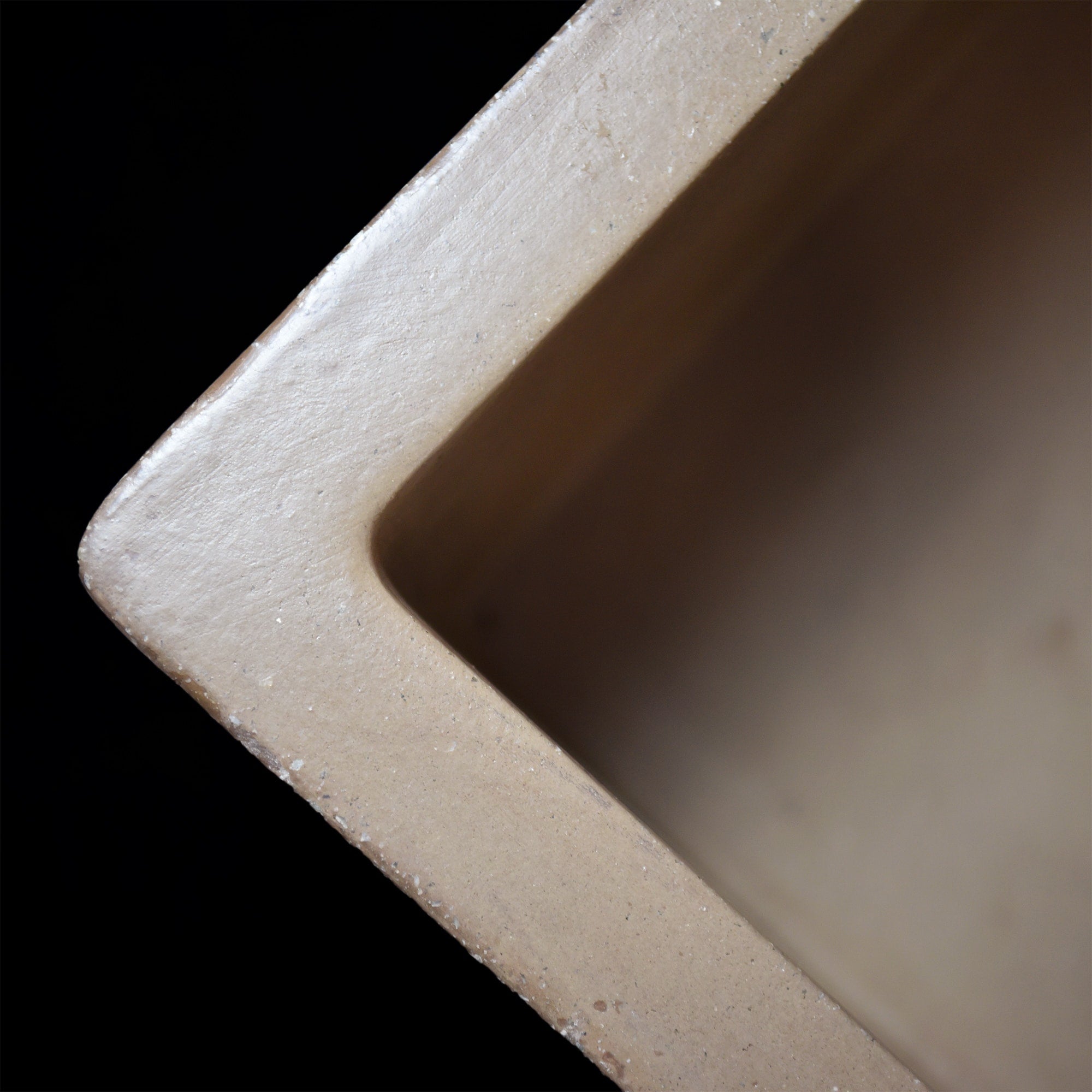 Native Trails Ventana 15" NativeStone Concrete Farmhouse Sink, Earth, NSB1515-E
